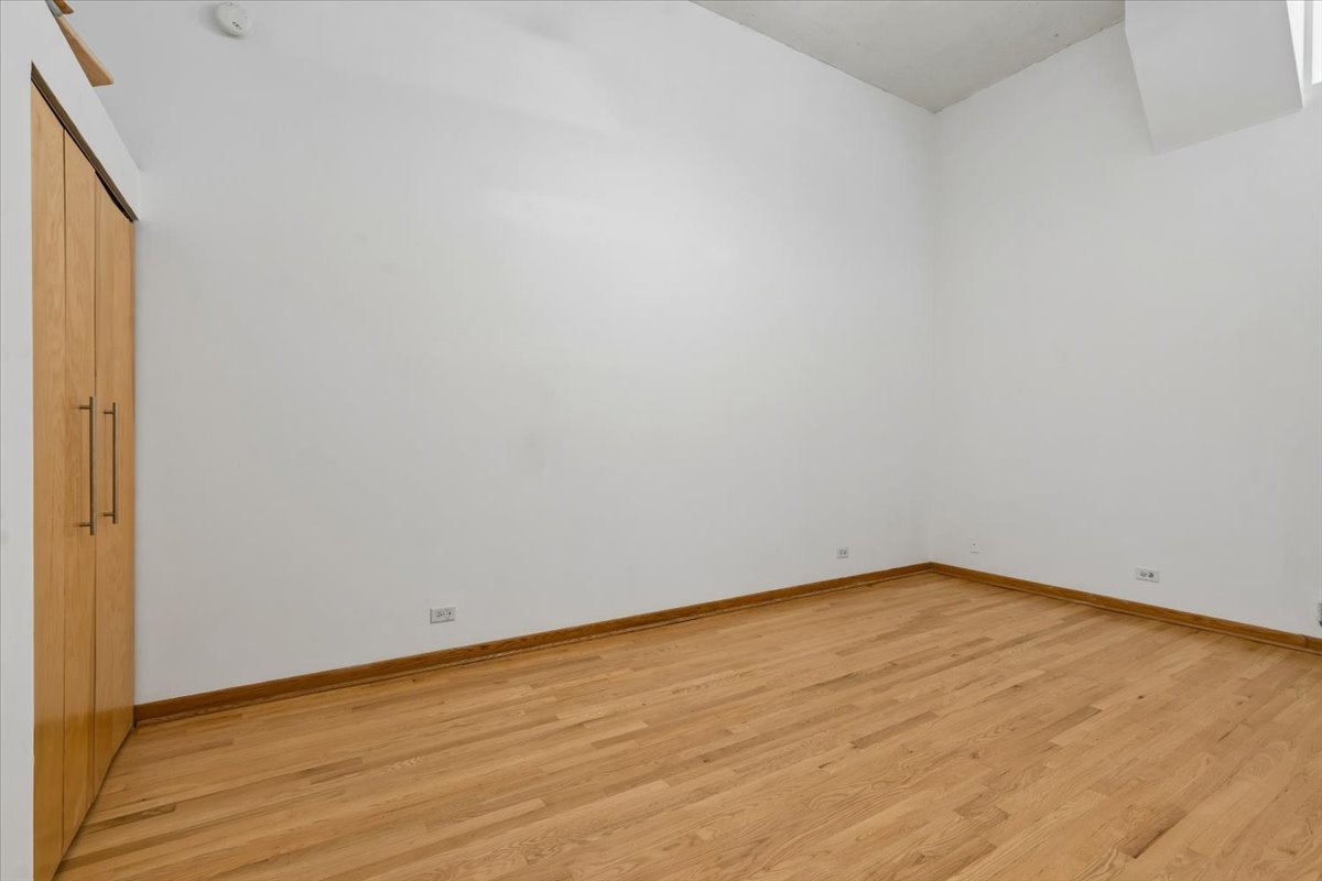 1800 W Roscoe Street 521 Property Photo 14