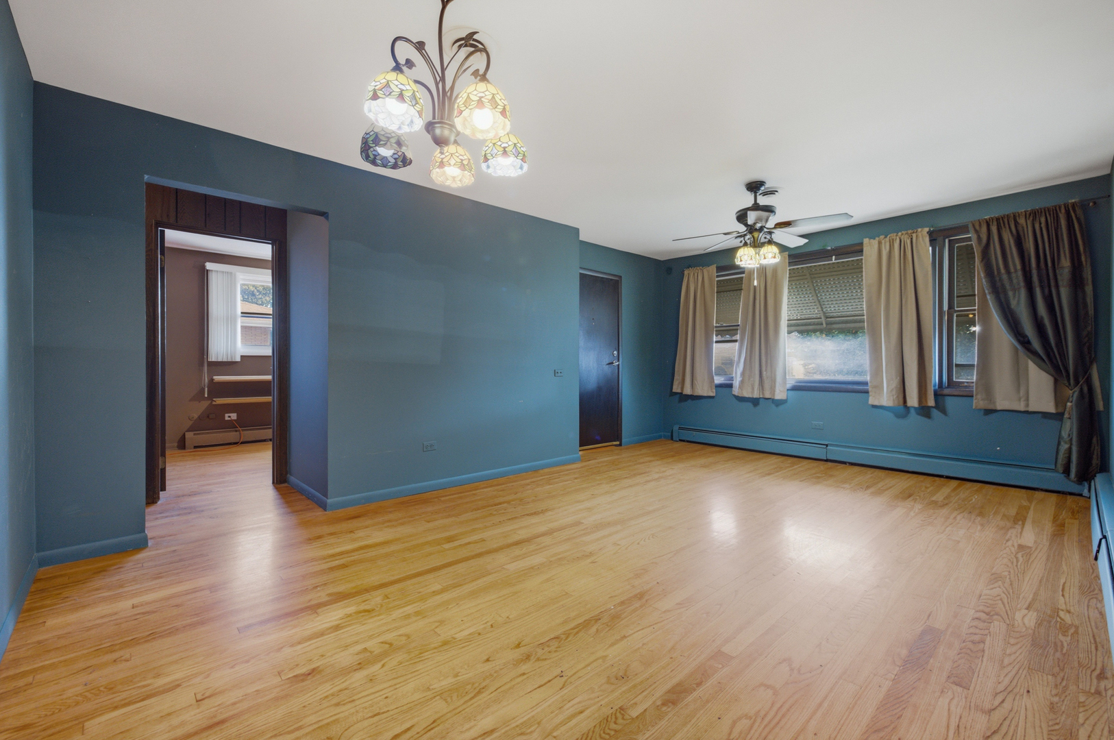 1609 N 23 Avenue Property Photo 3