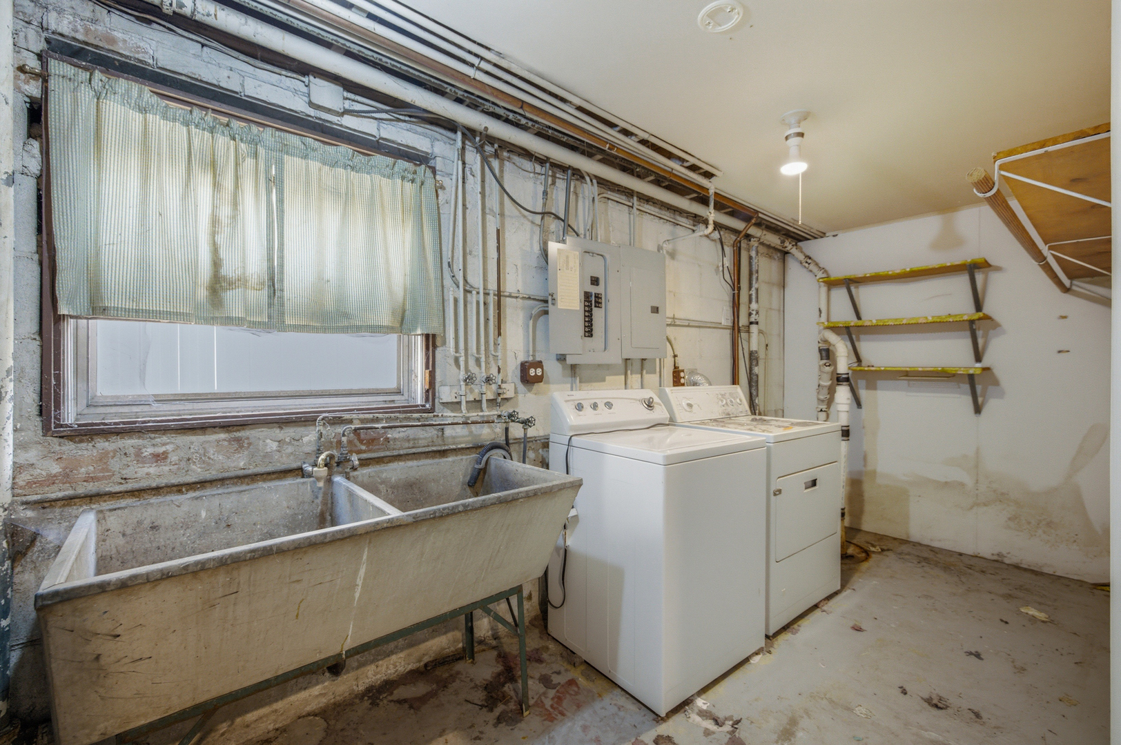 1609 N 23 Avenue Property Photo 26