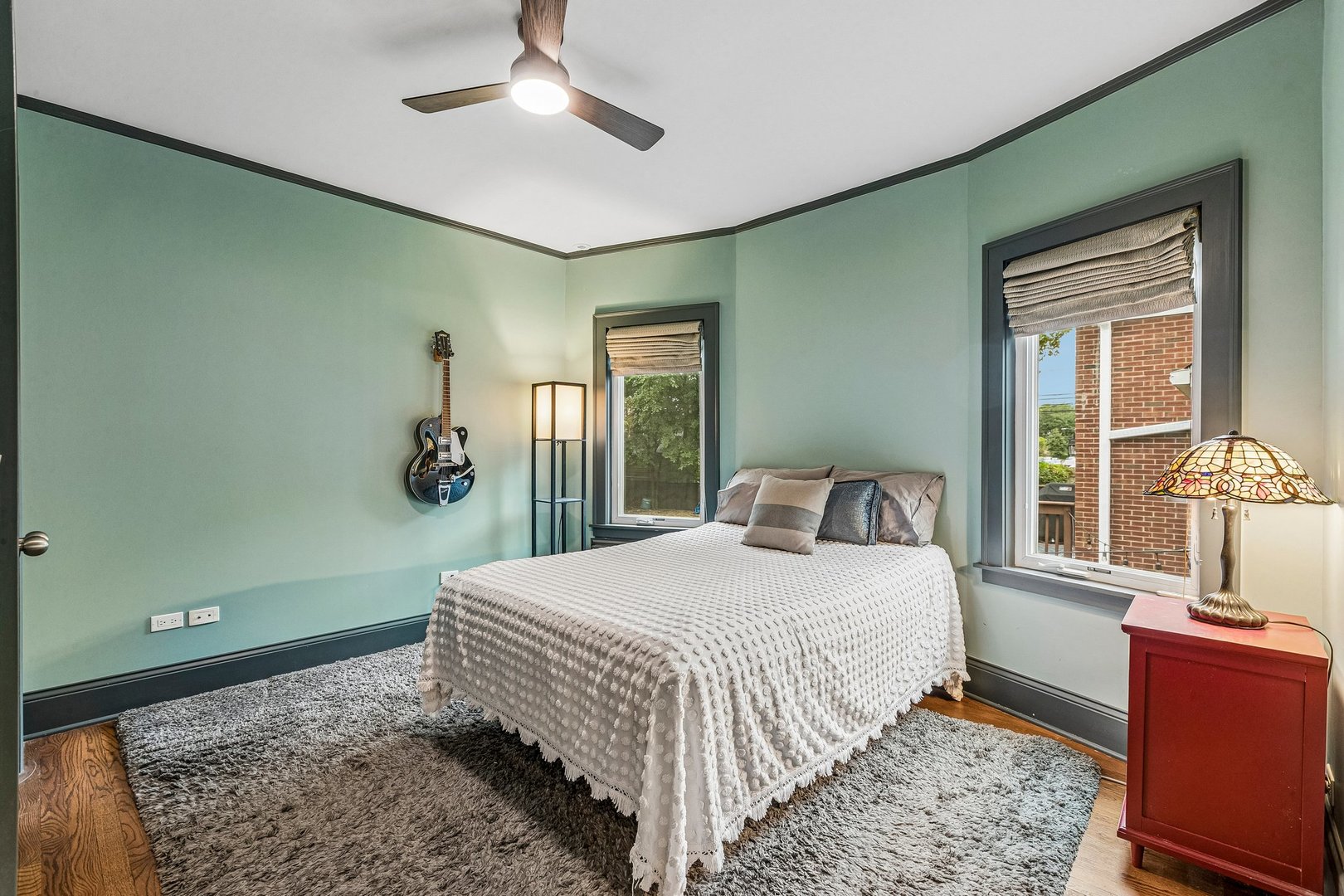 1225 N Grove Avenue Property Photo 19