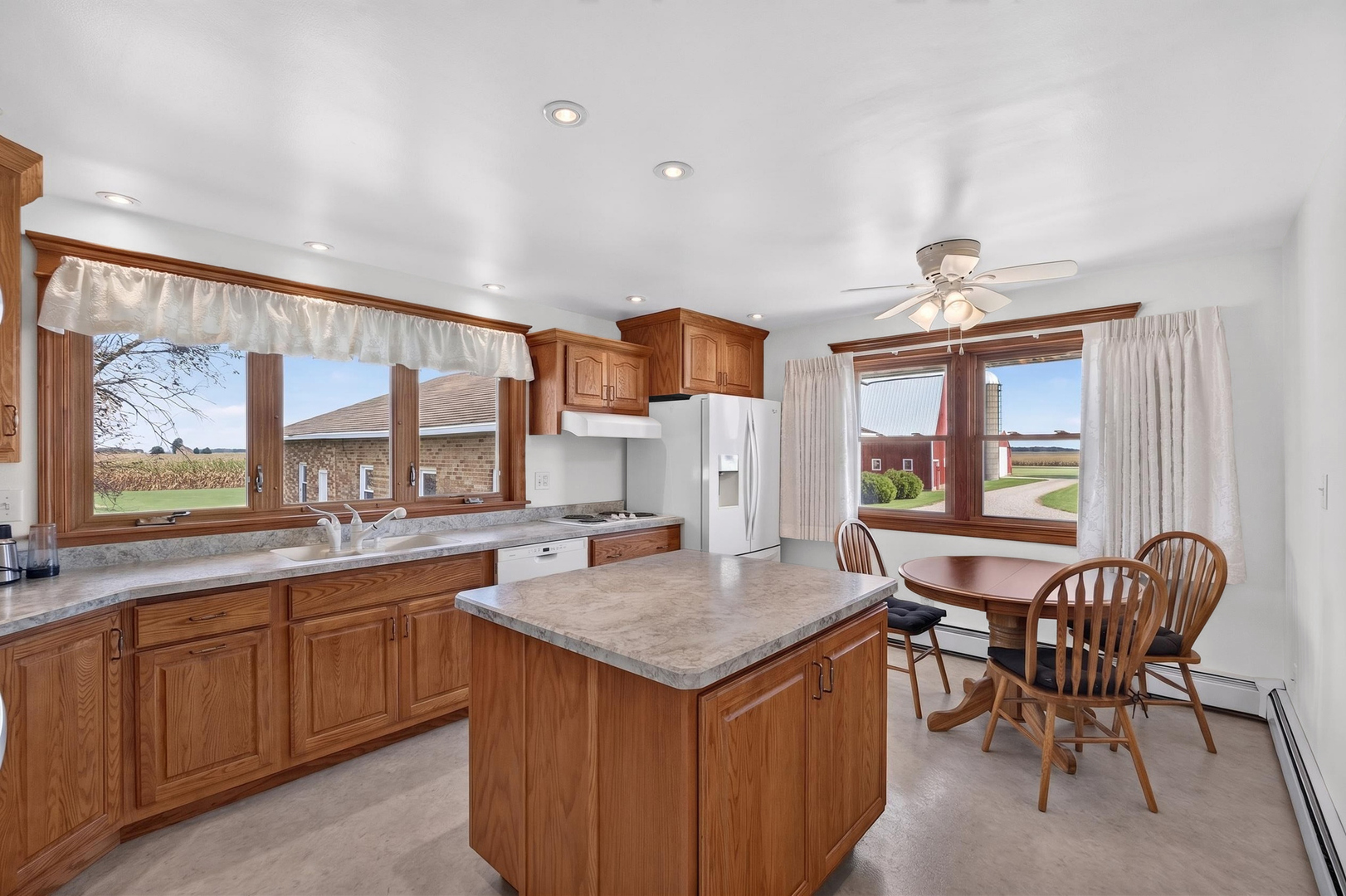 8980 E Il Route 38 Property Photo 19
