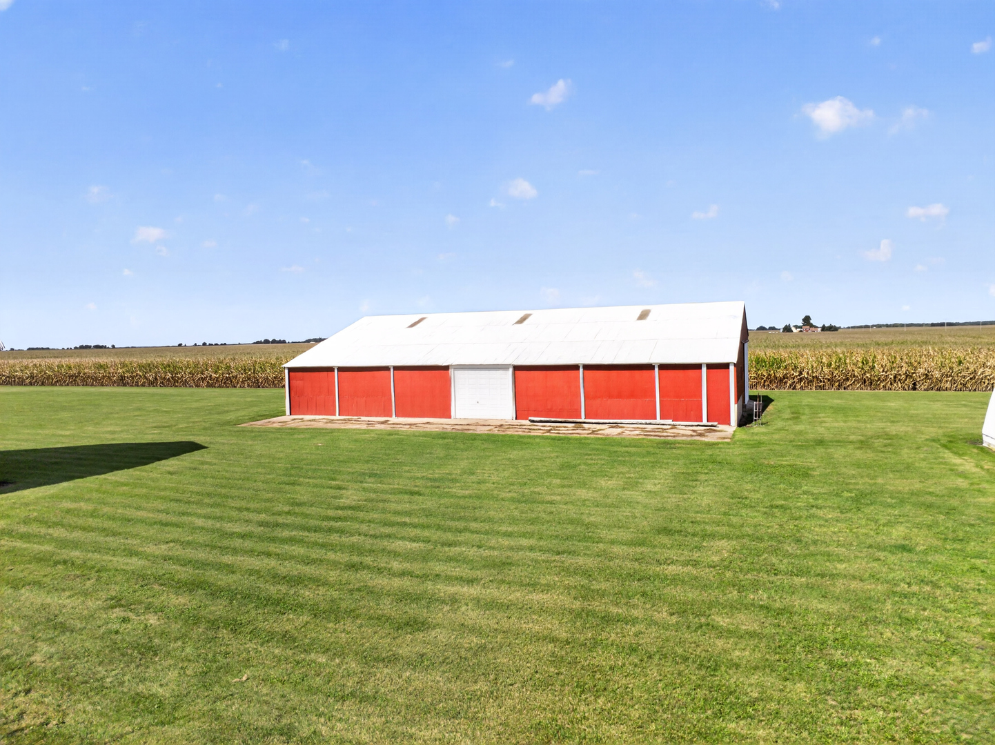 8980 E Il Route 38 Property Photo 40