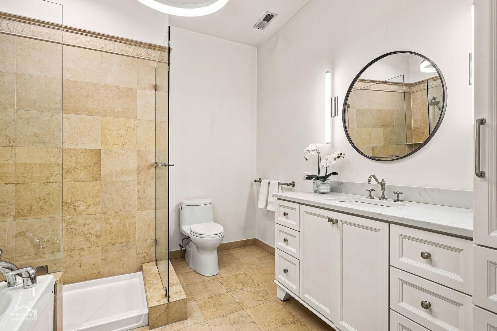 808 N Greenview Avenue 2b Property Photo 13