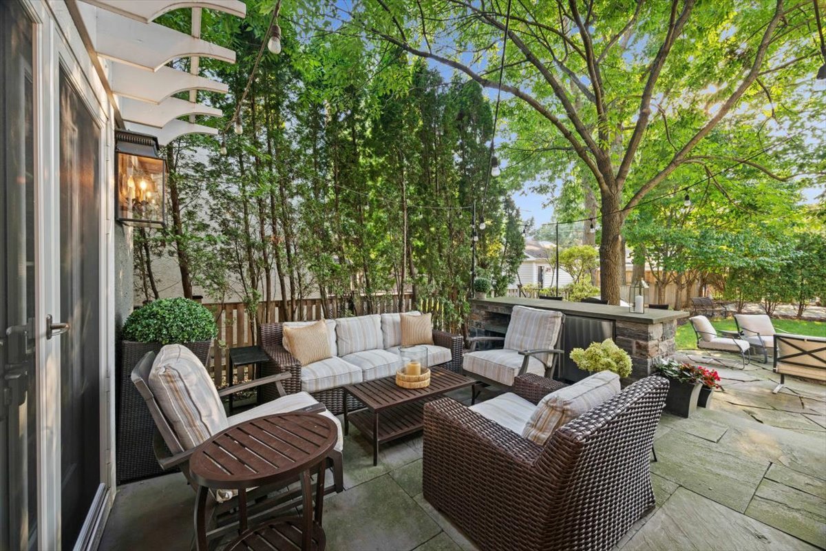 223 9th Street Property Photo 49