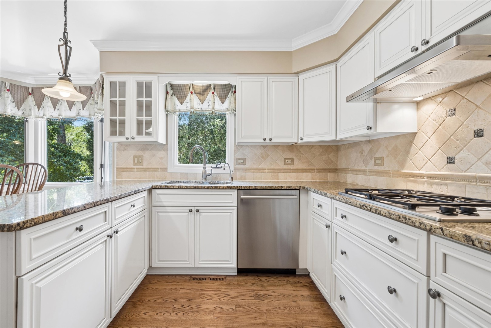 6402 Indian Head Court Property Photo 4