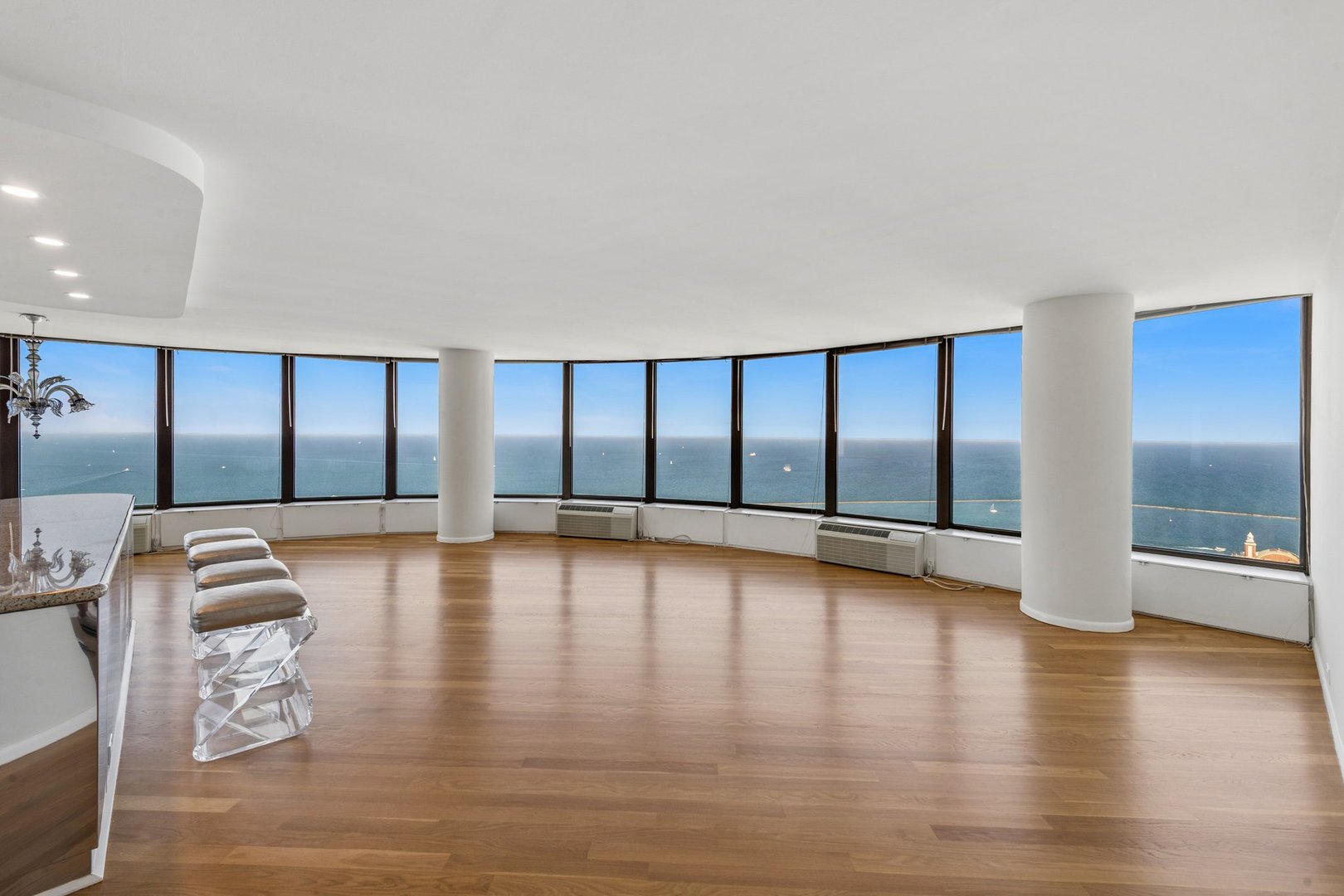 505 N Lake Shore Drive 6203 Property Photo 2