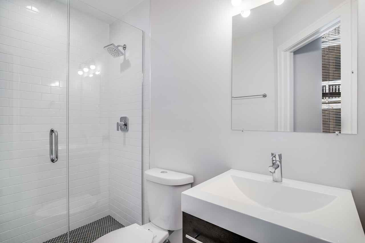 5407 S Harper Avenue 1 Property Photo 10