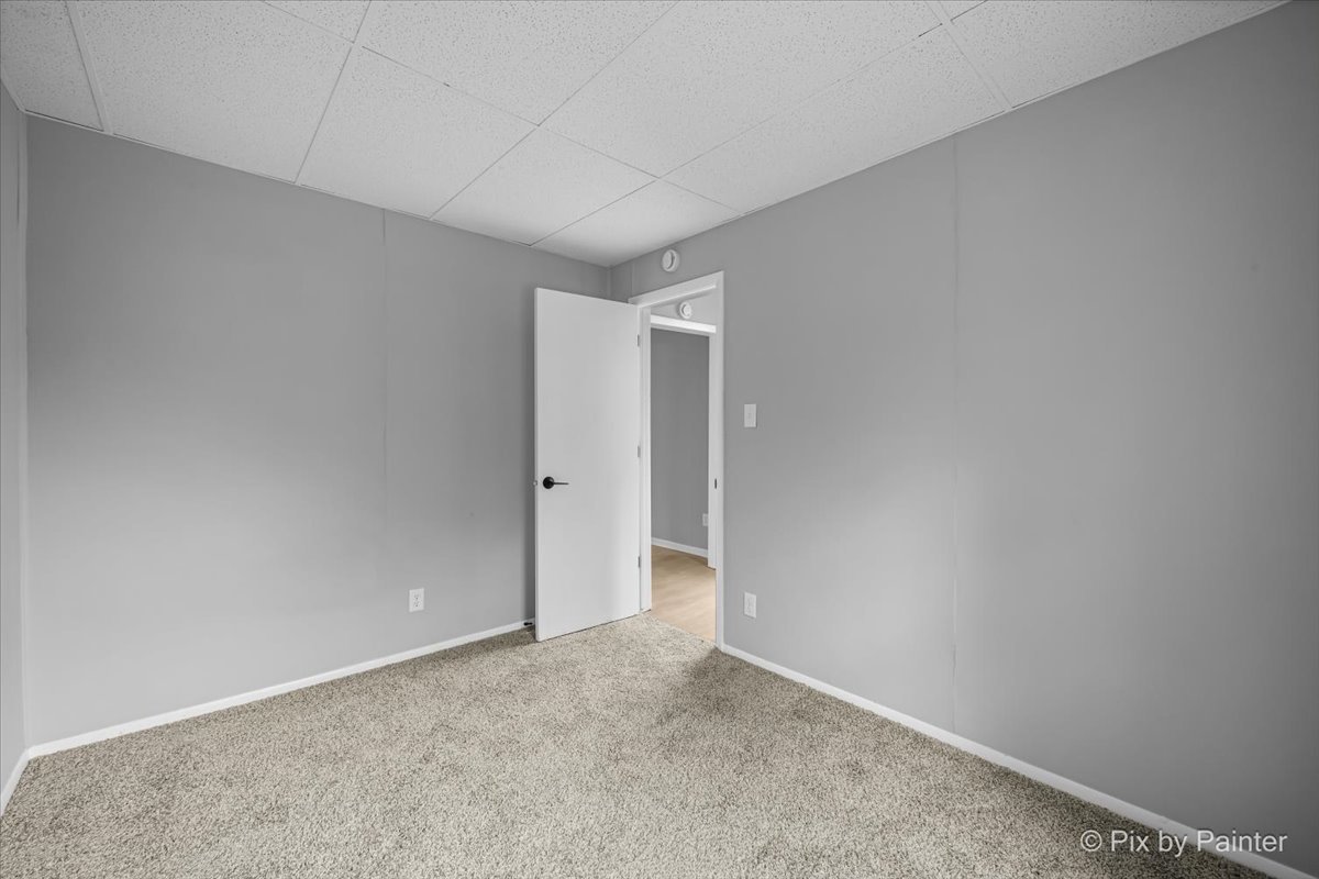4201 John Street Property Photo 13