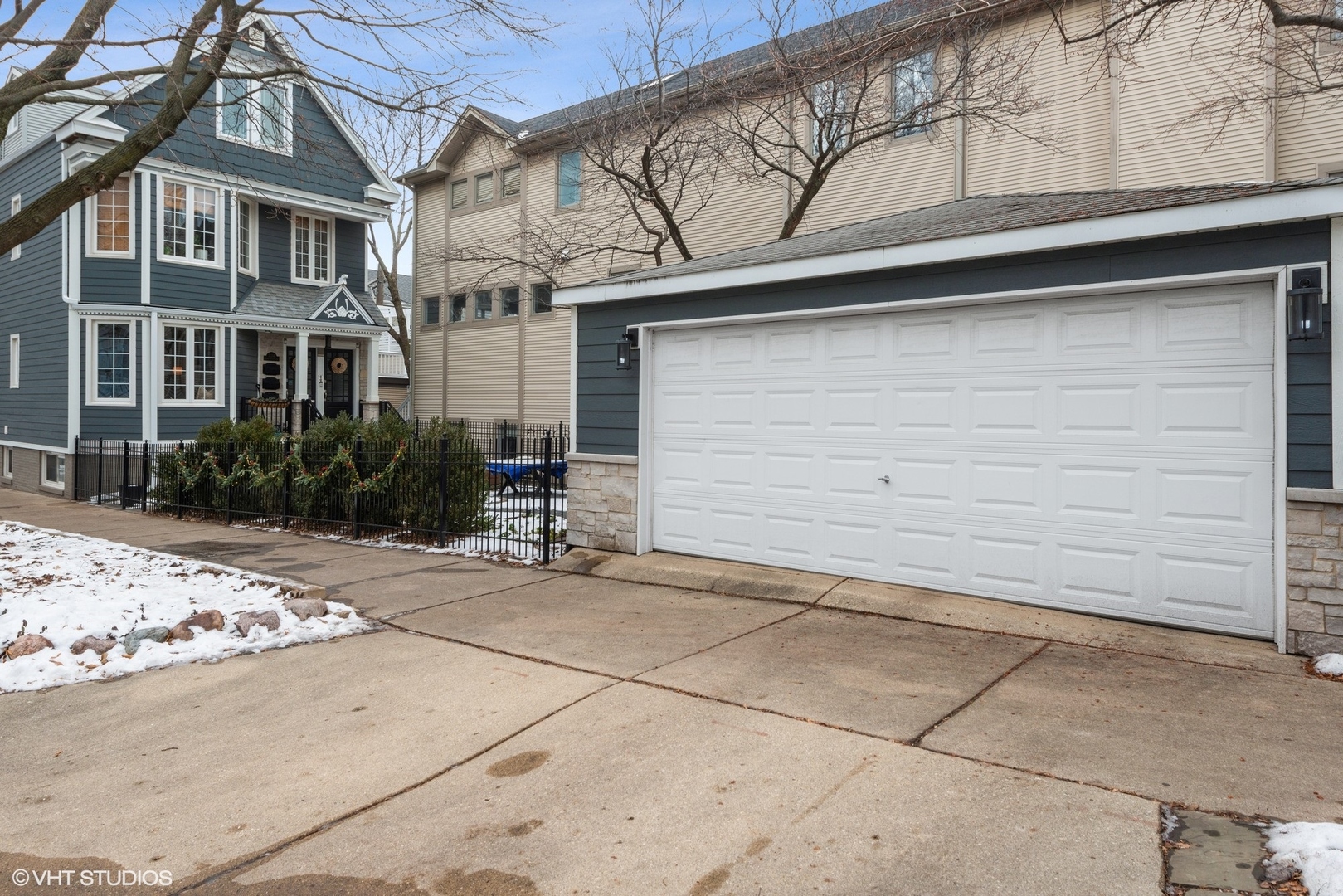 3034 N Greenview Avenue 1 Property Photo 17