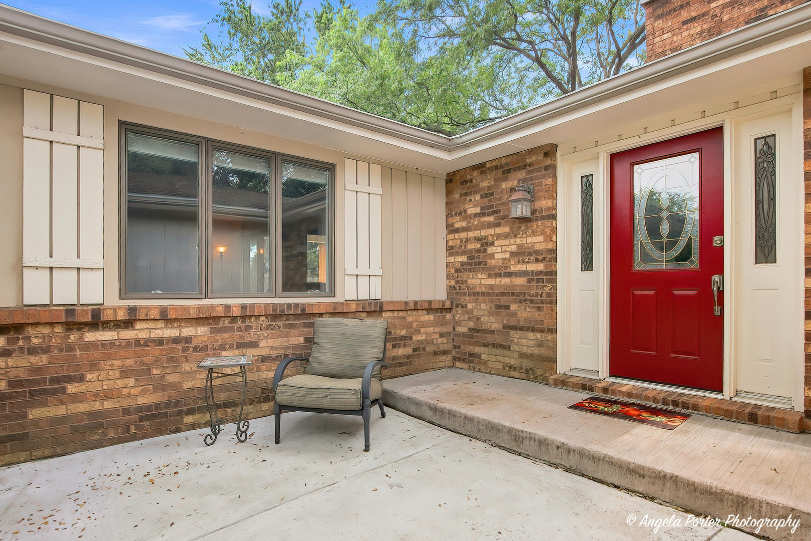 411 N Shepherd Hill Lane Property Photo 3