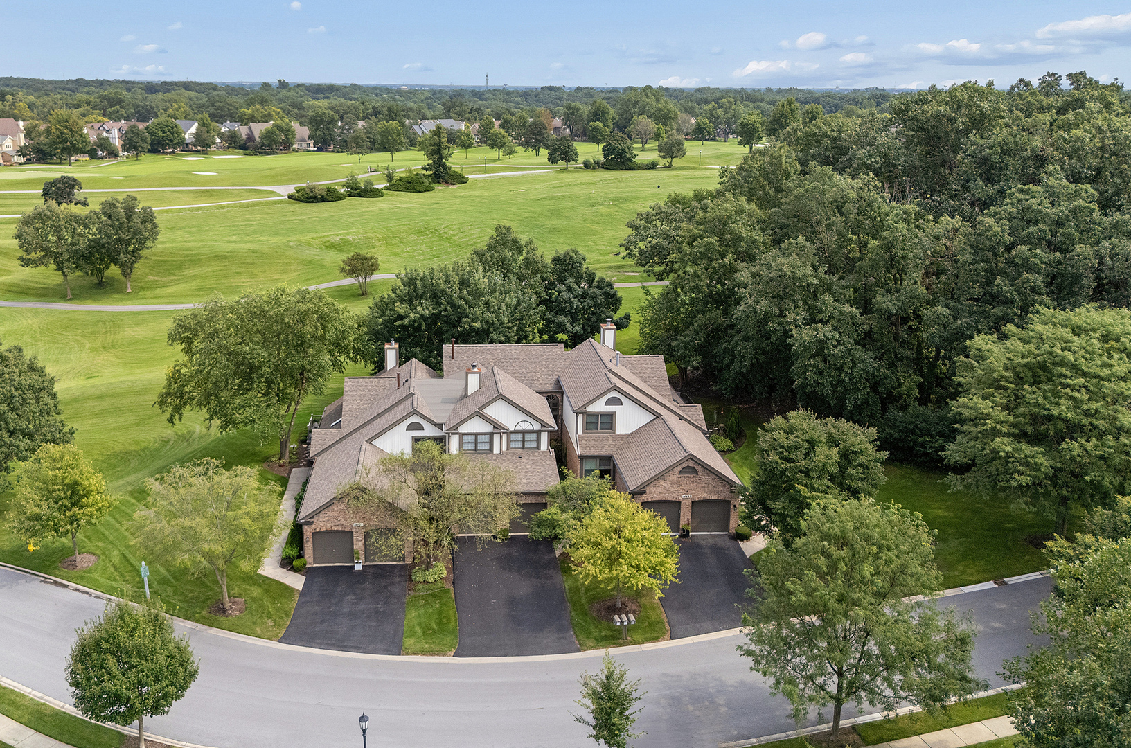 14425 Lake Ridge Road Property Photo 4