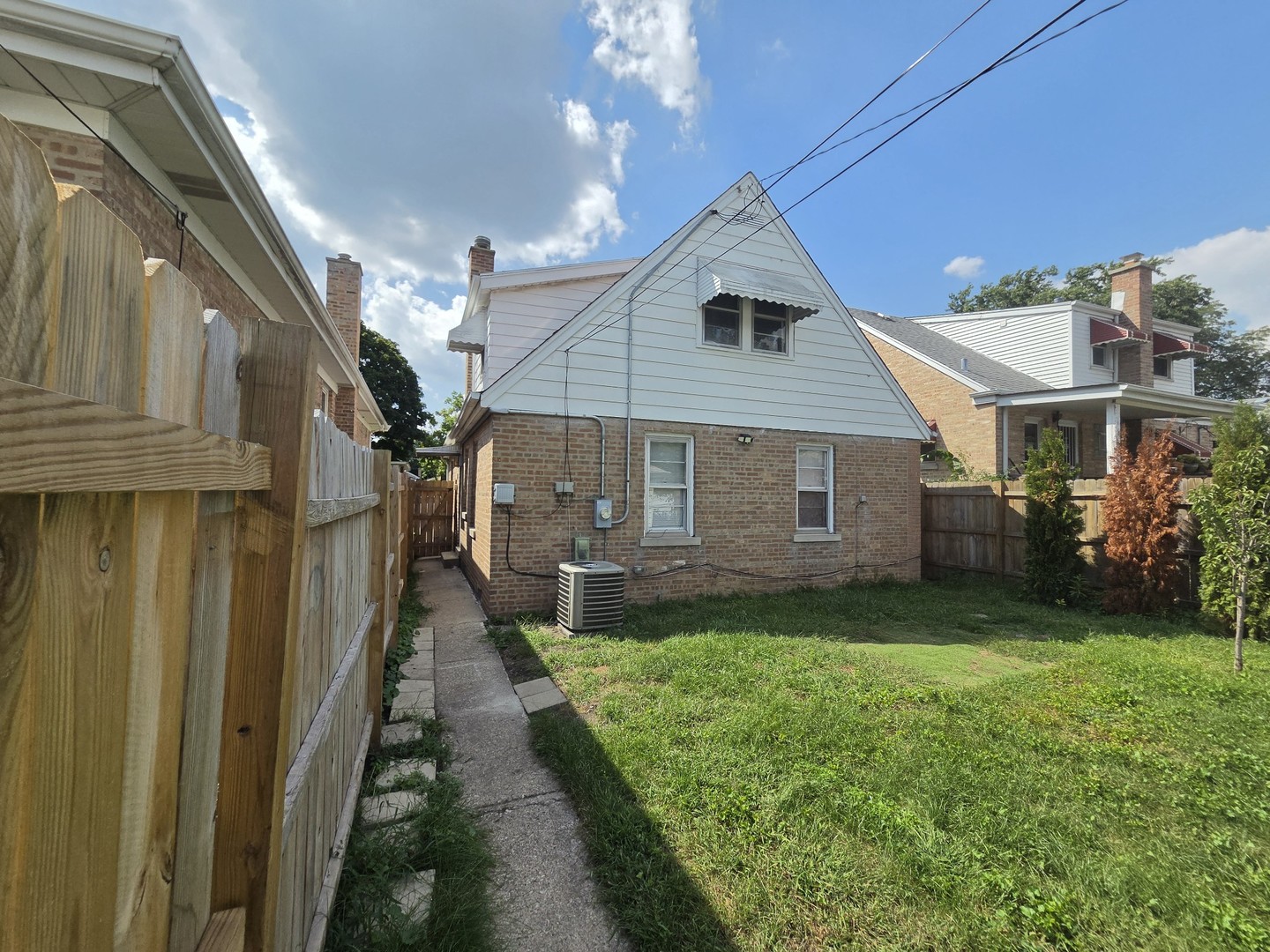 2339 Northgate Avenue Property Photo 5