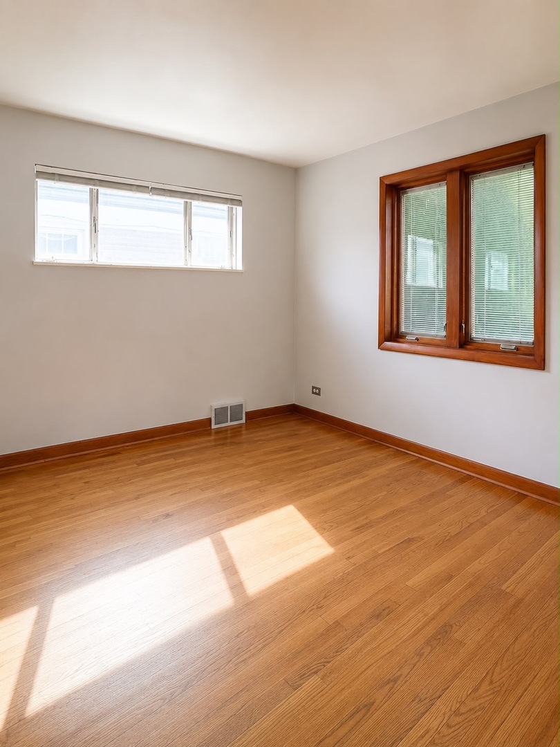 12752906 Property Photo 9