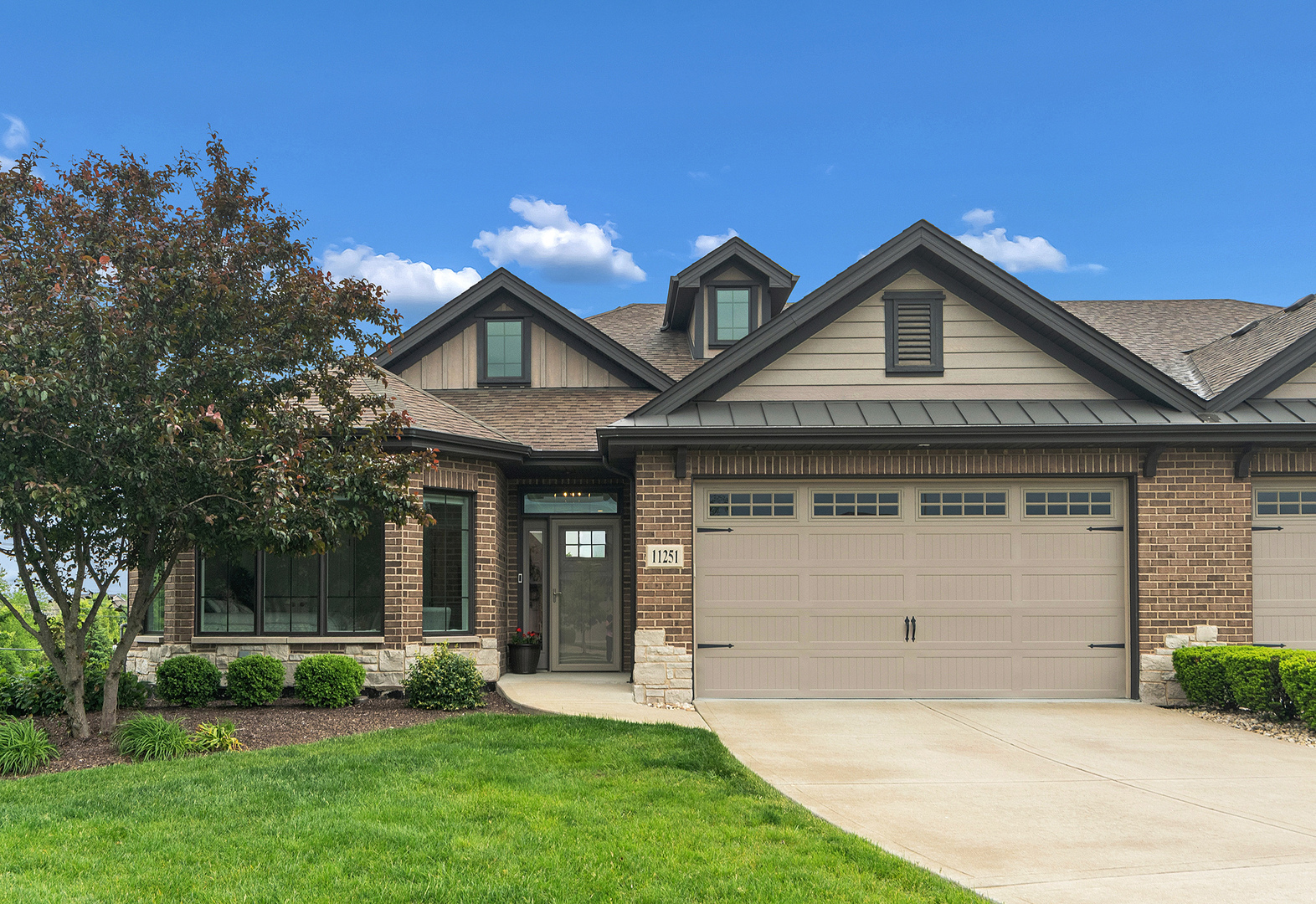 11251 Pinecrest Court Property Photo 1