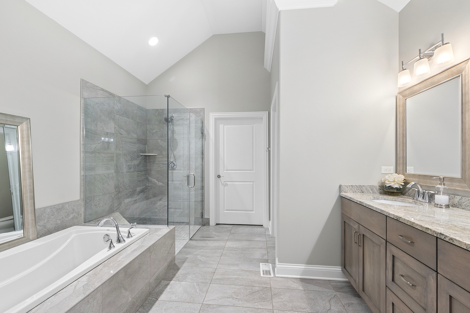 11251 Pinecrest Court Property Photo 19