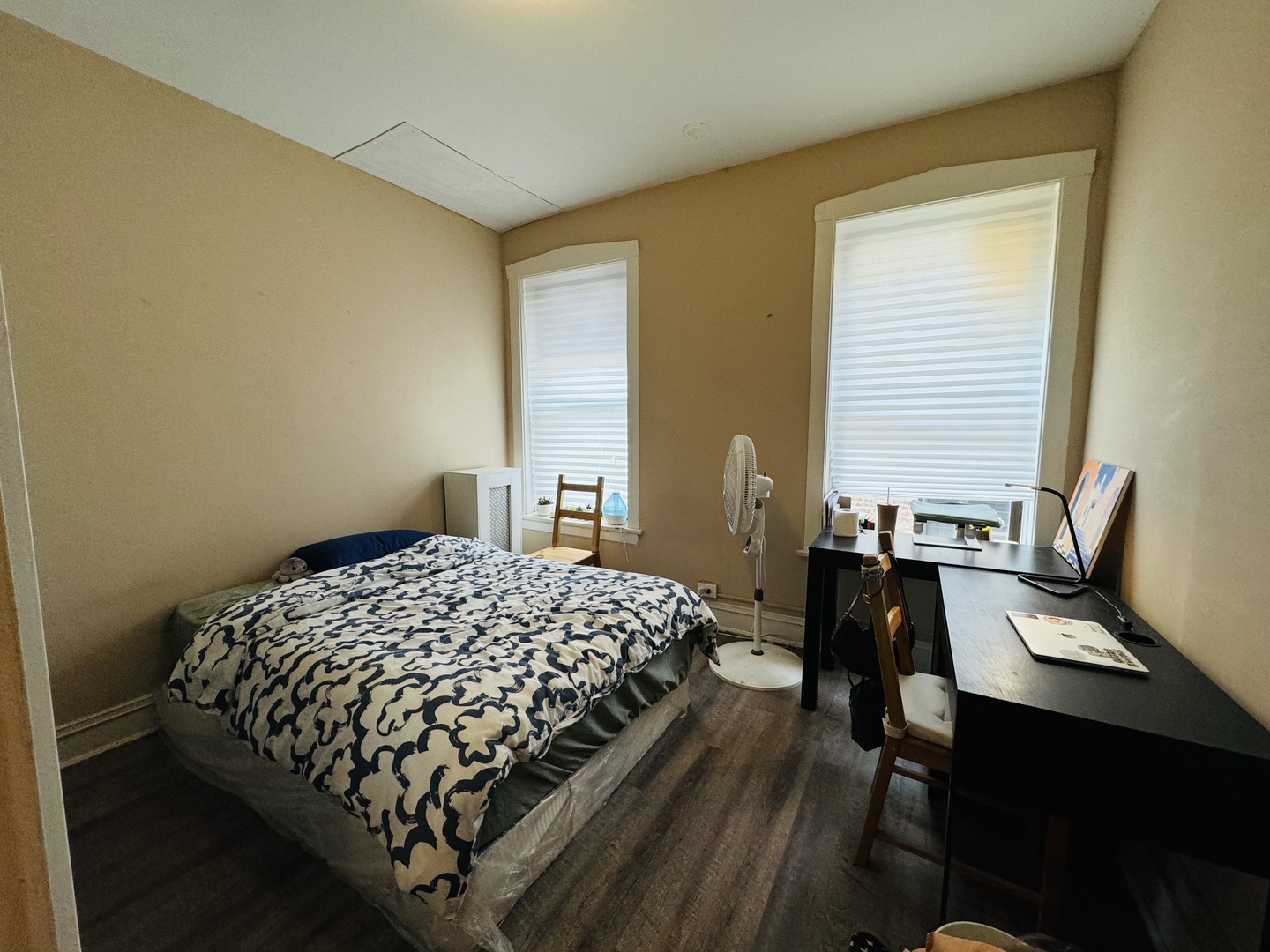 5117 S University Avenue 2b Property Photo 7