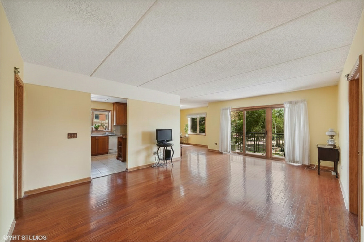 770 Pearson Street 209 Property Photo 5