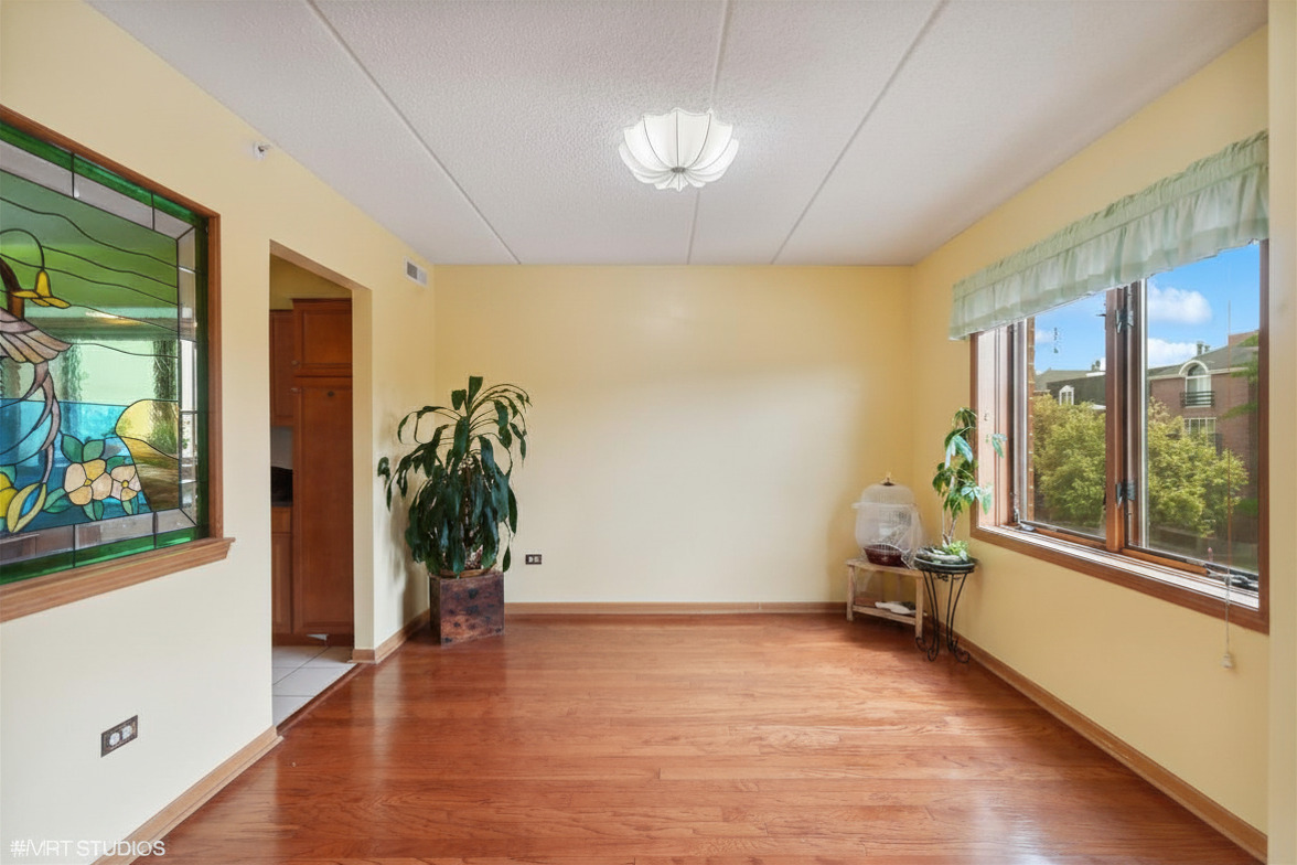 770 Pearson Street 209 Property Photo 9