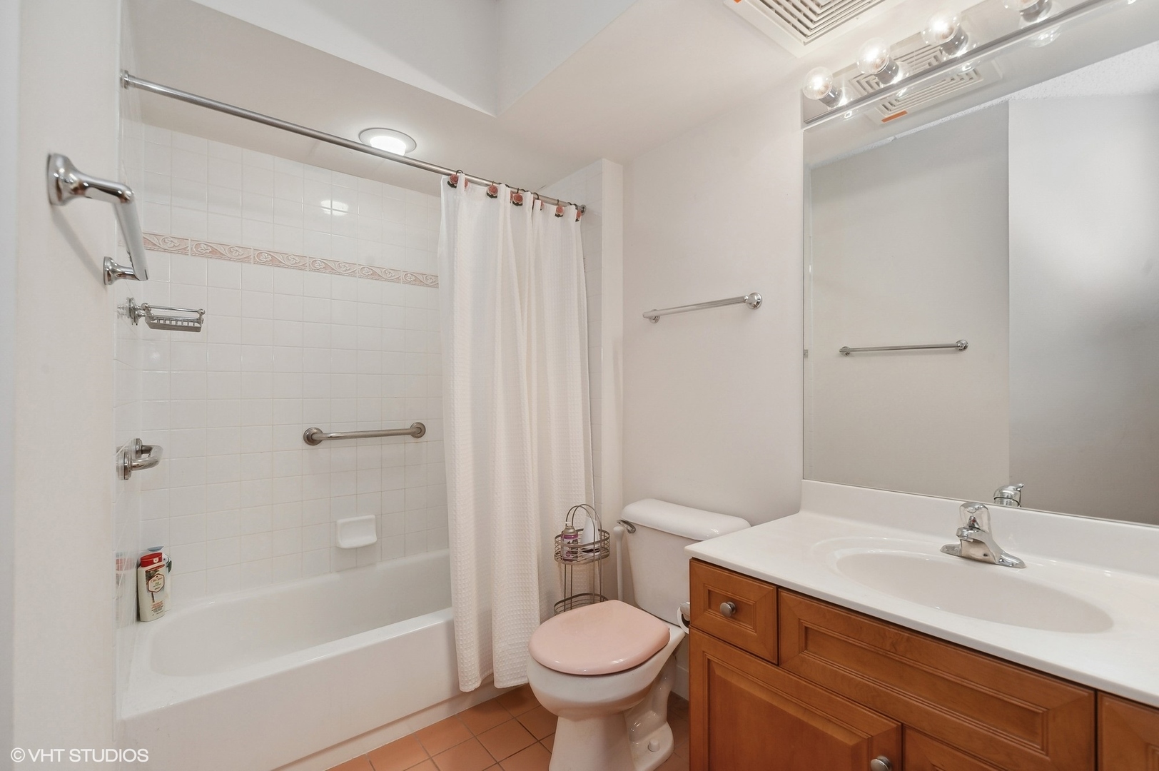 770 Pearson Street 209 Property Photo 13