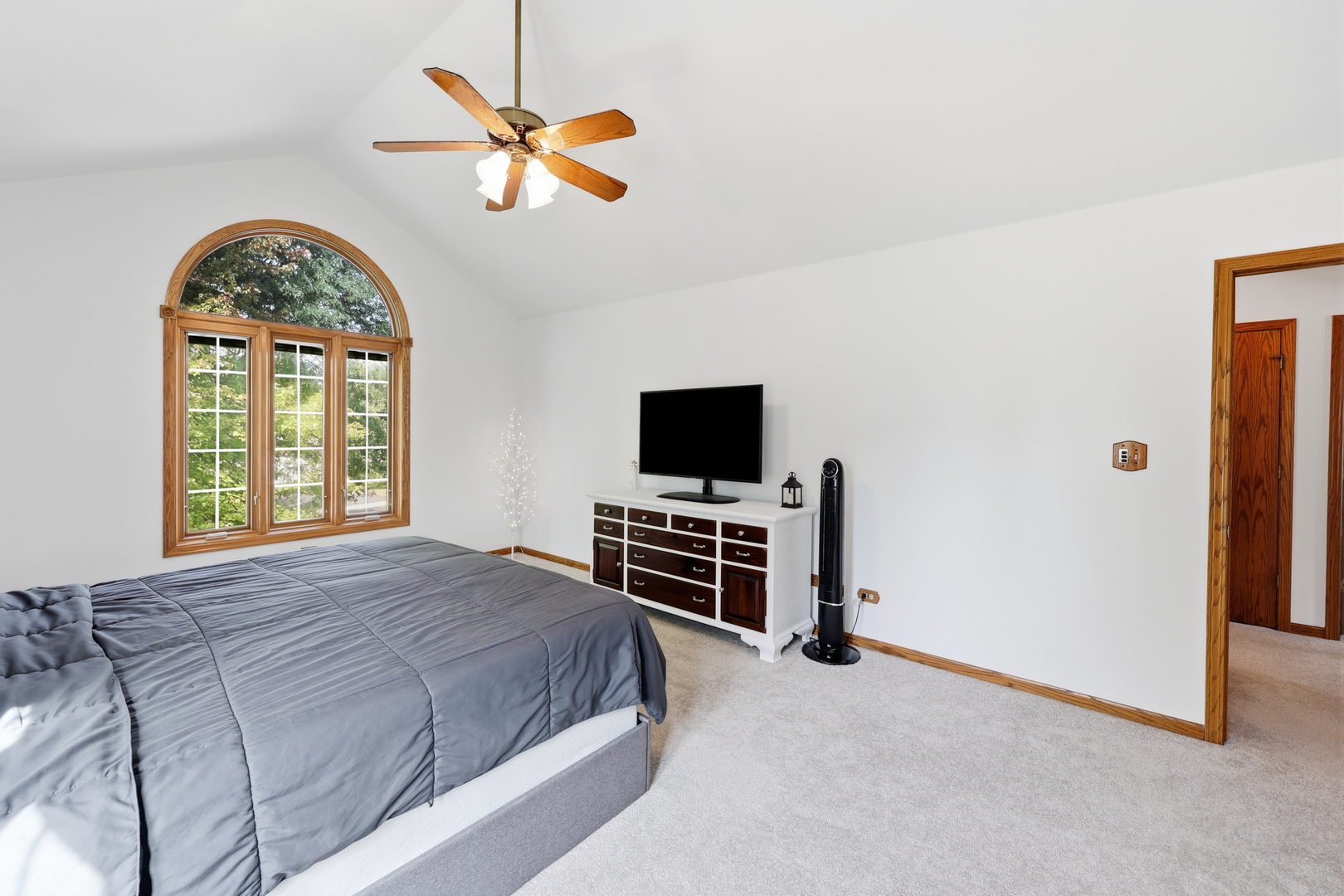 655 Crest Drive Property Photo 20