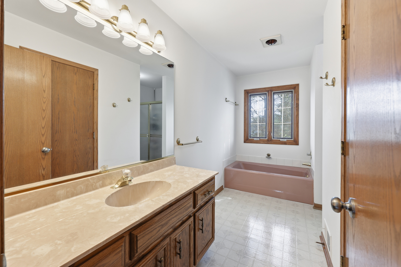 655 Crest Drive Property Photo 22