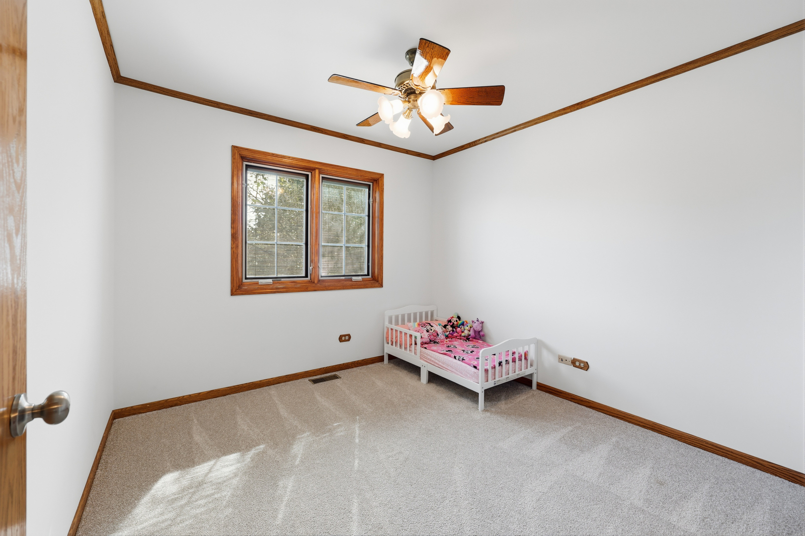 655 Crest Drive Property Photo 25