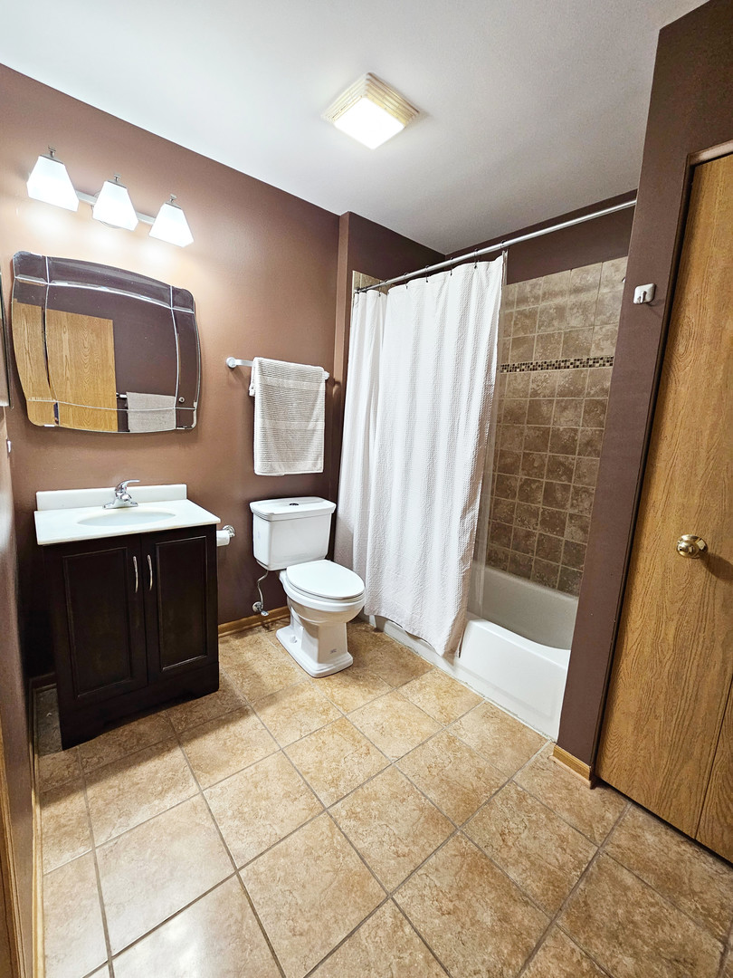 7411 Grandview Court Property Photo 17