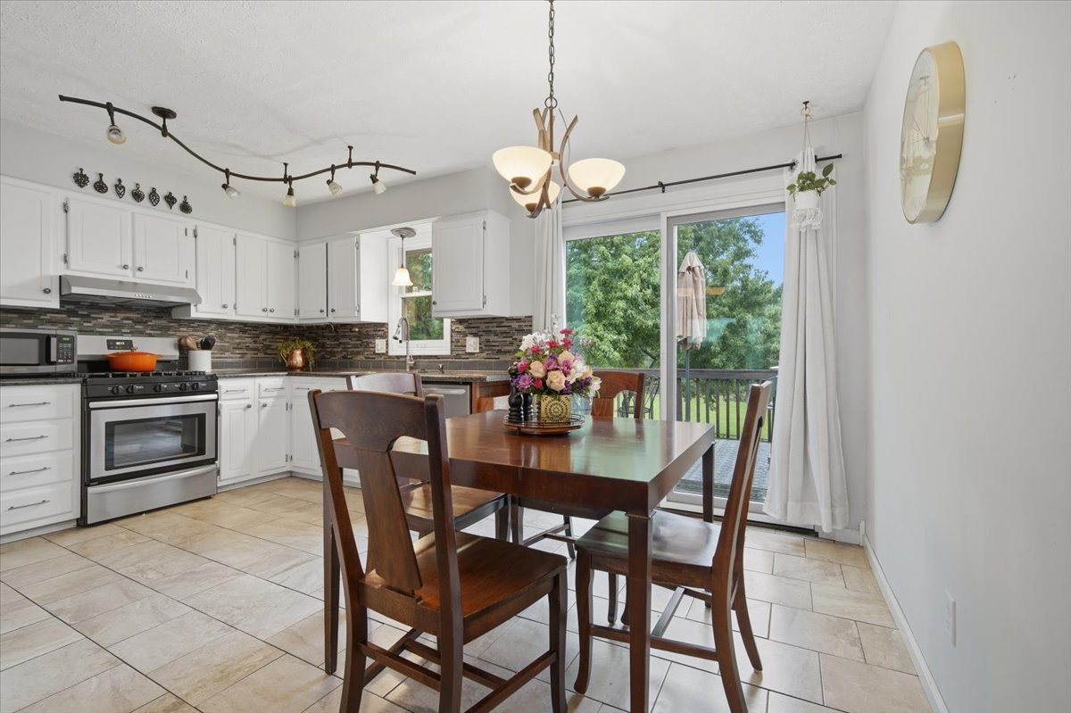 1416 N Hershey Road Property Photo 4