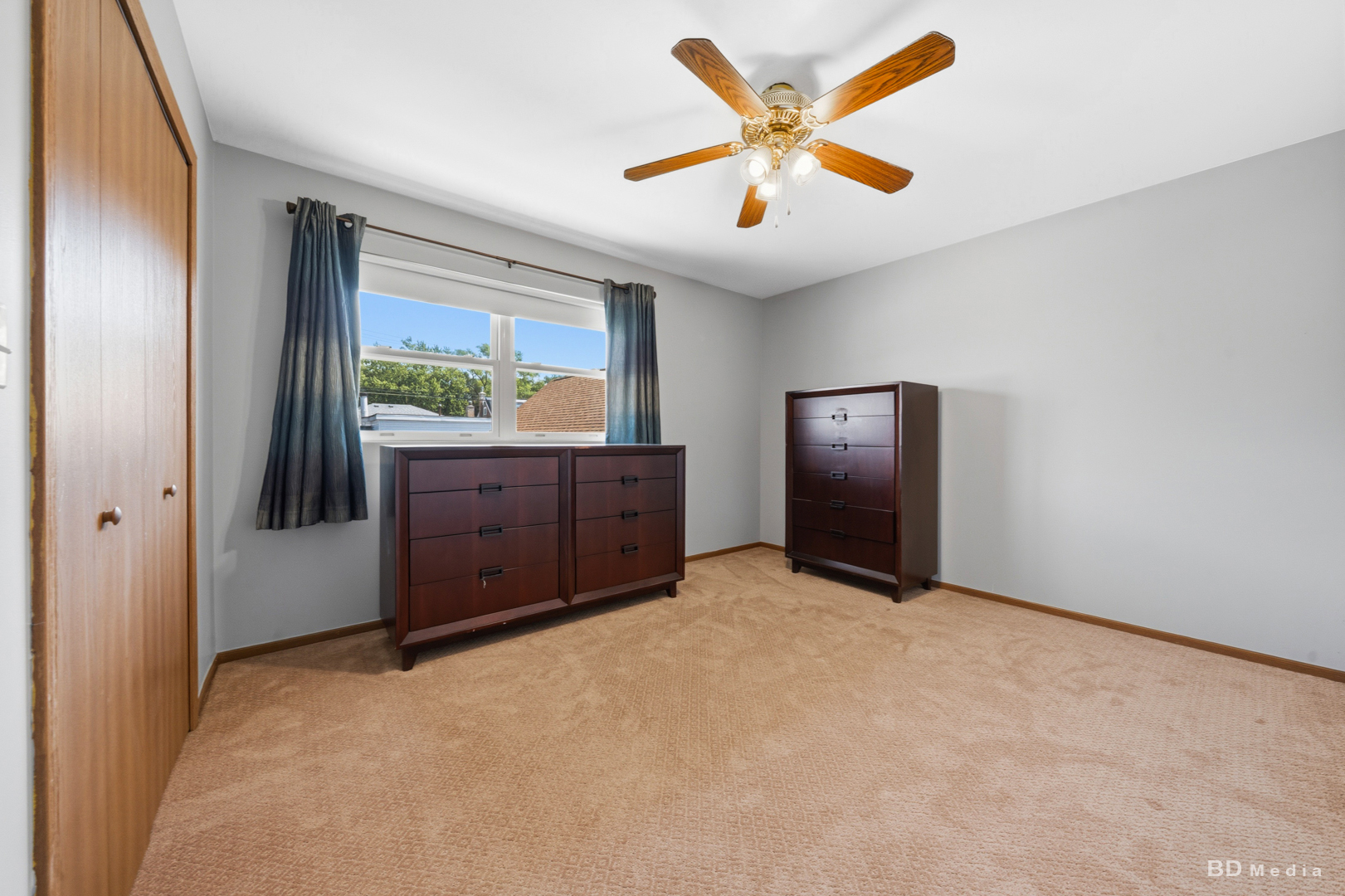 10325 S Whipple Street Property Photo 14