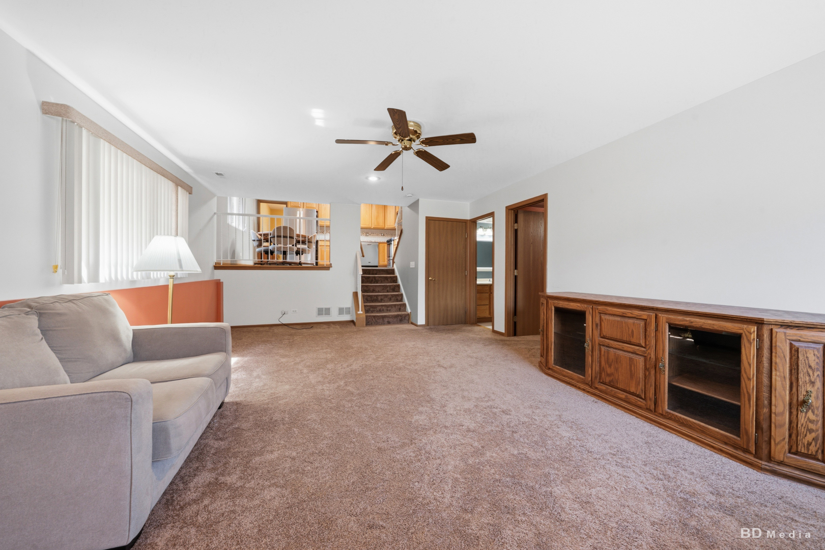10325 S Whipple Street Property Photo 17