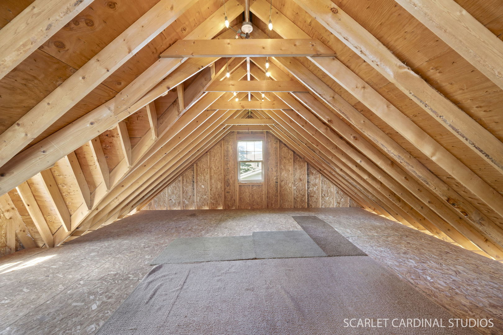 821 Howard Street Property Photo 27