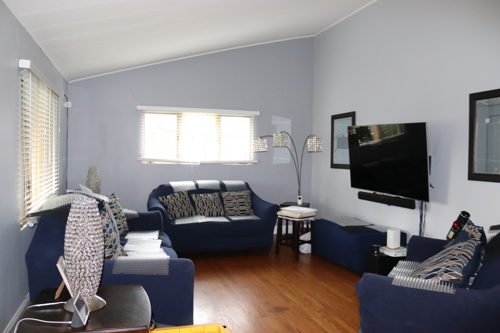 10834 Hastings Street Property Photo 5