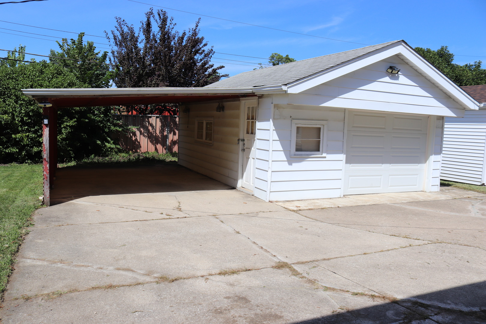 10834 Hastings Street Property Photo 15