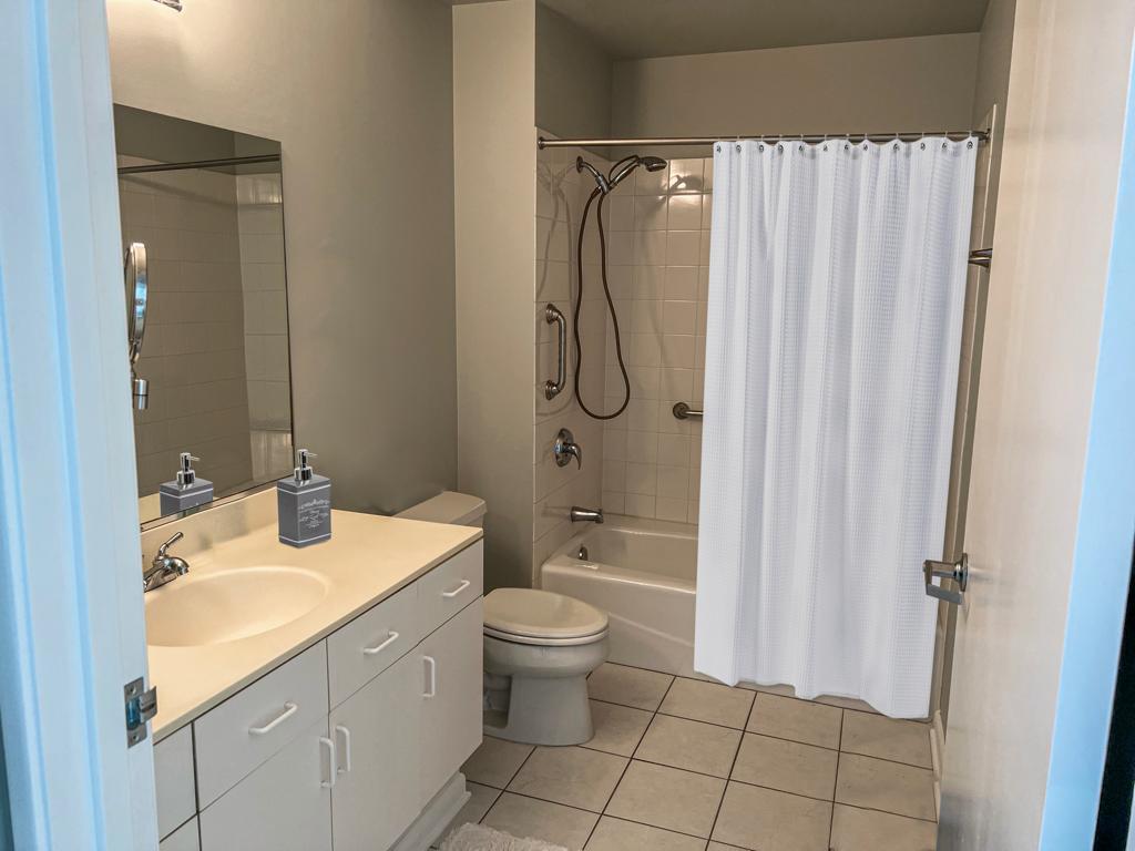 1720 Maple Avenue 204 Property Photo 14