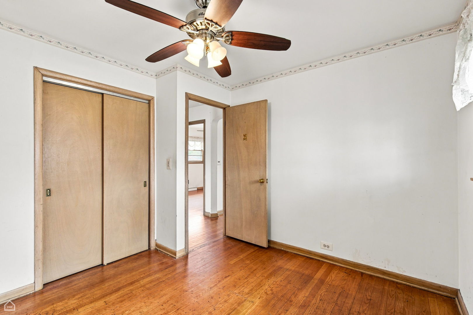 7321 N Nora Avenue Property Photo 14