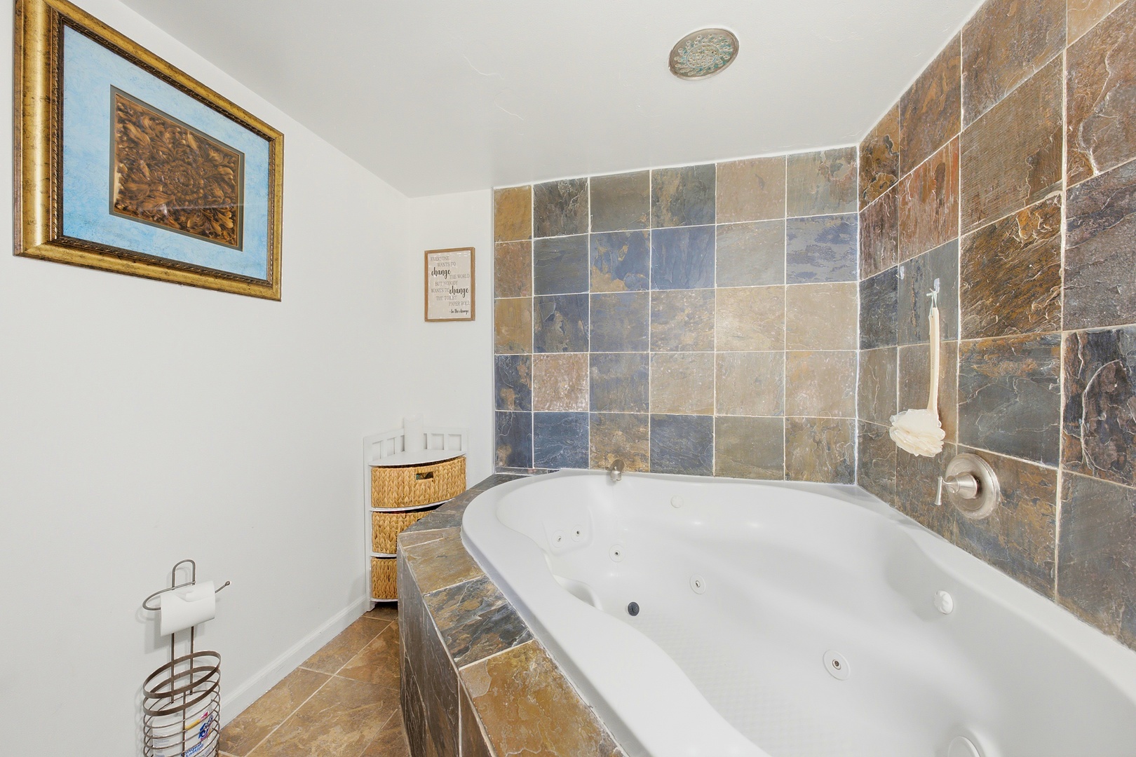 1124 Gael Drive Property Photo 14