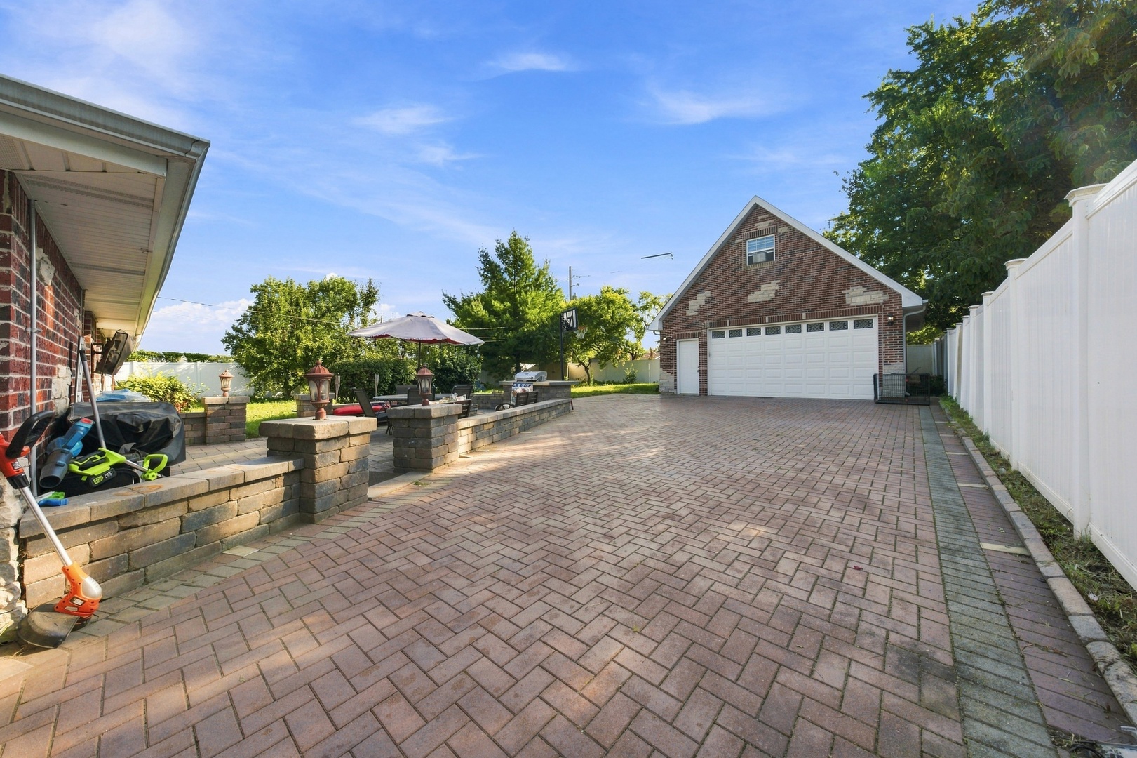 1124 Gael Drive Property Photo 24