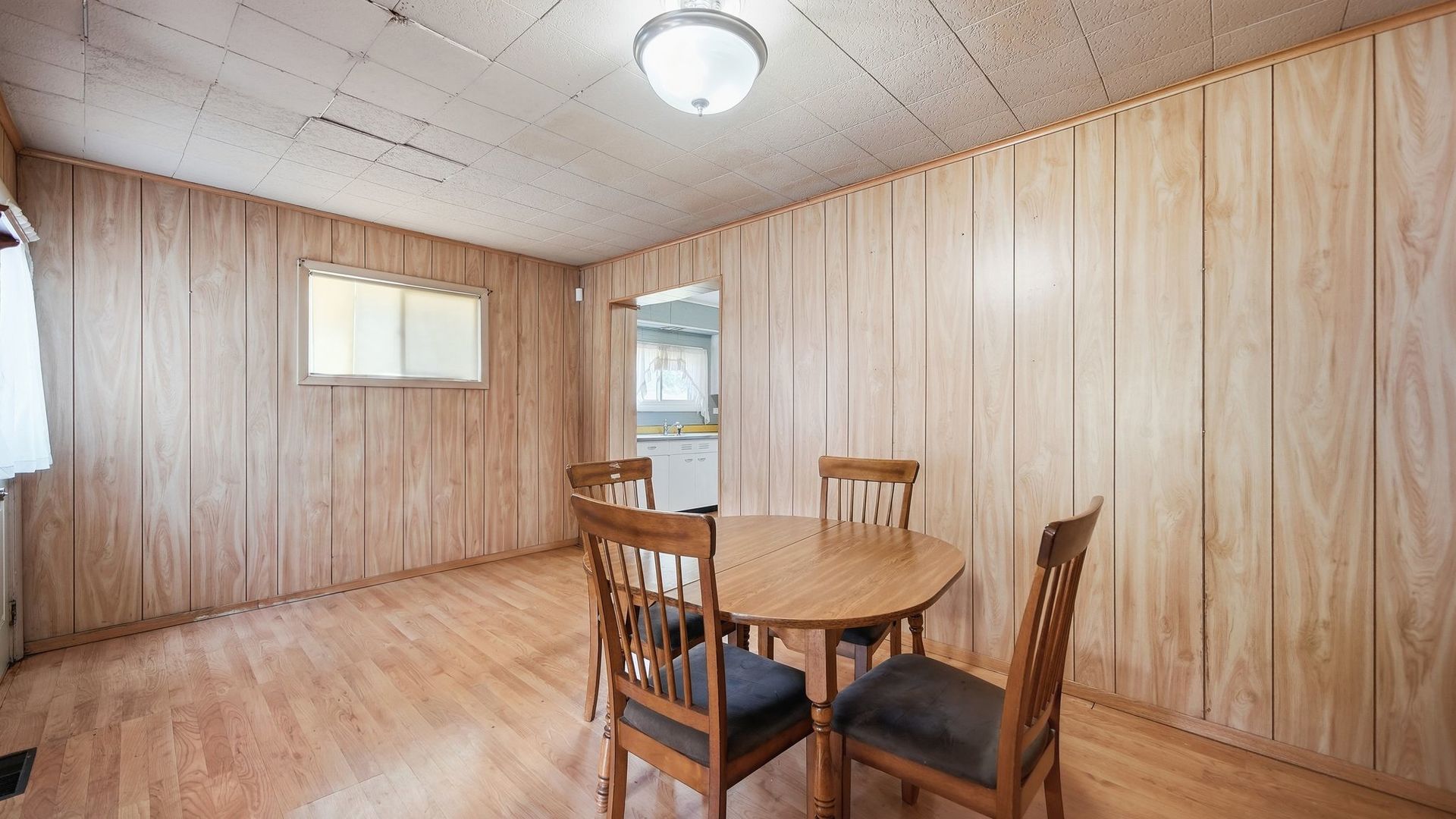 3041 Sherwood Avenue Property Photo 8