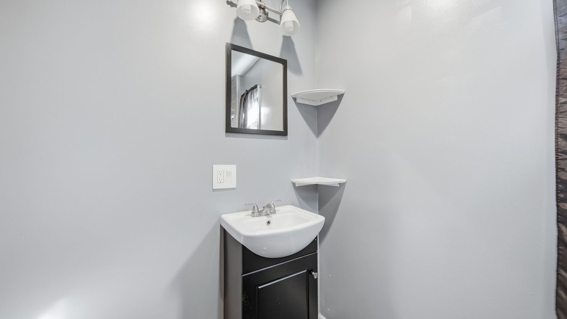 3041 Sherwood Avenue Property Photo 15