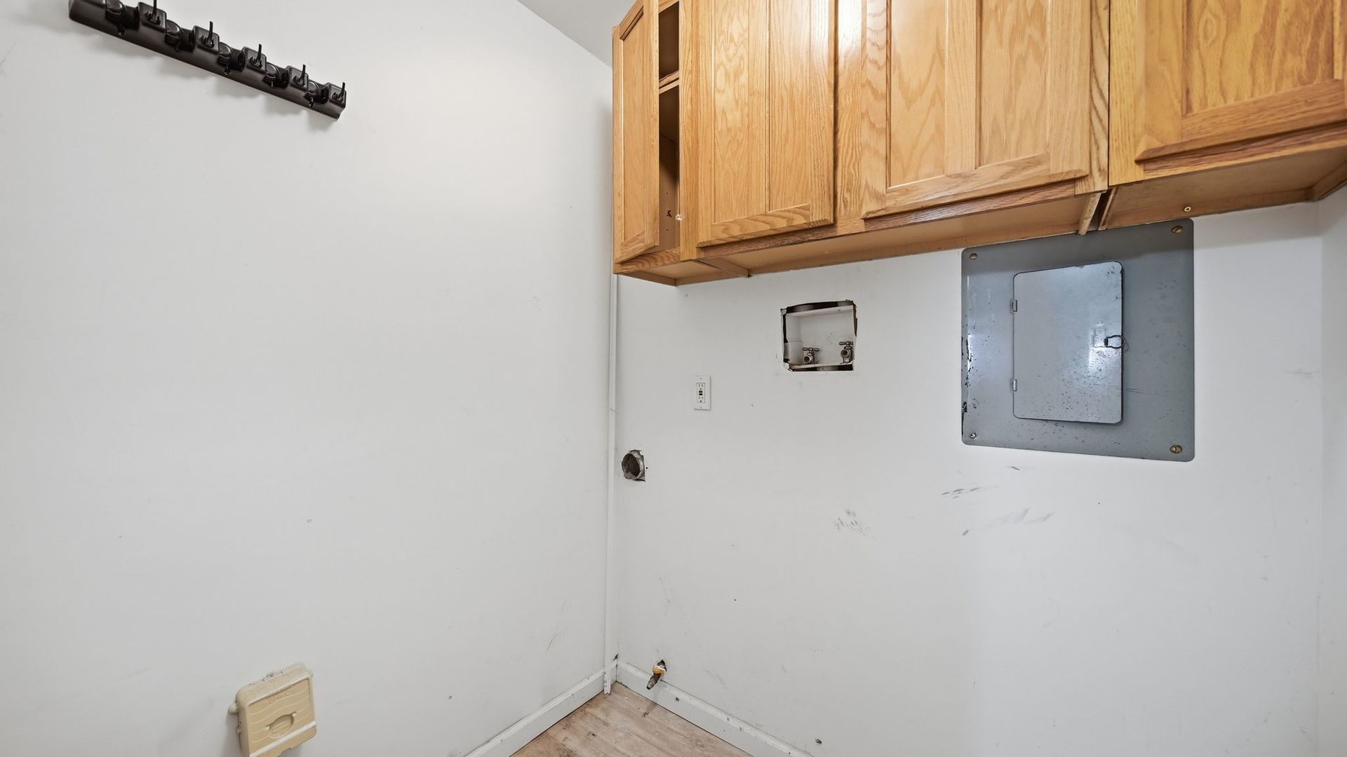 3041 Sherwood Avenue Property Photo 18
