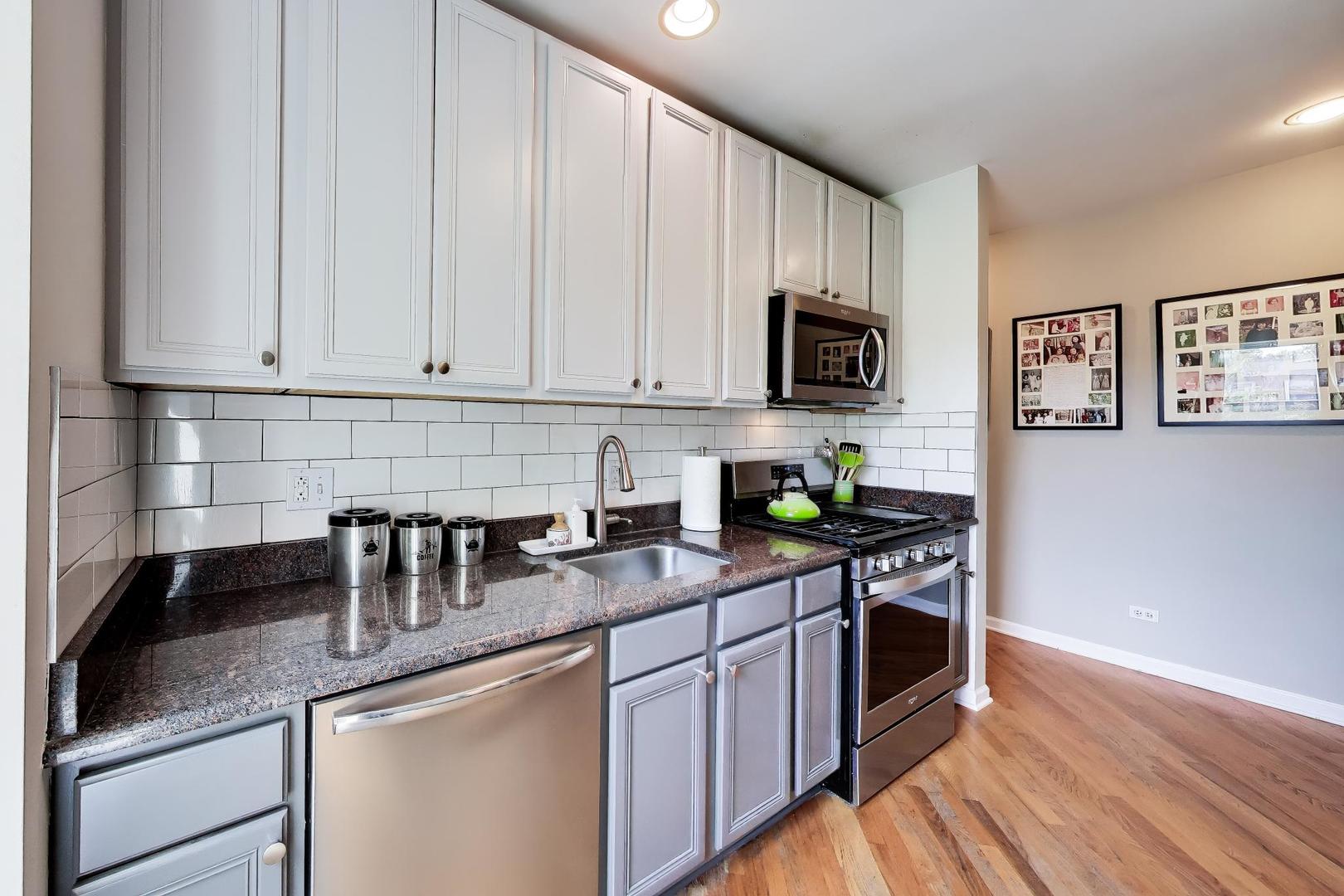3201 W Argyle Street 3s Property Photo 8