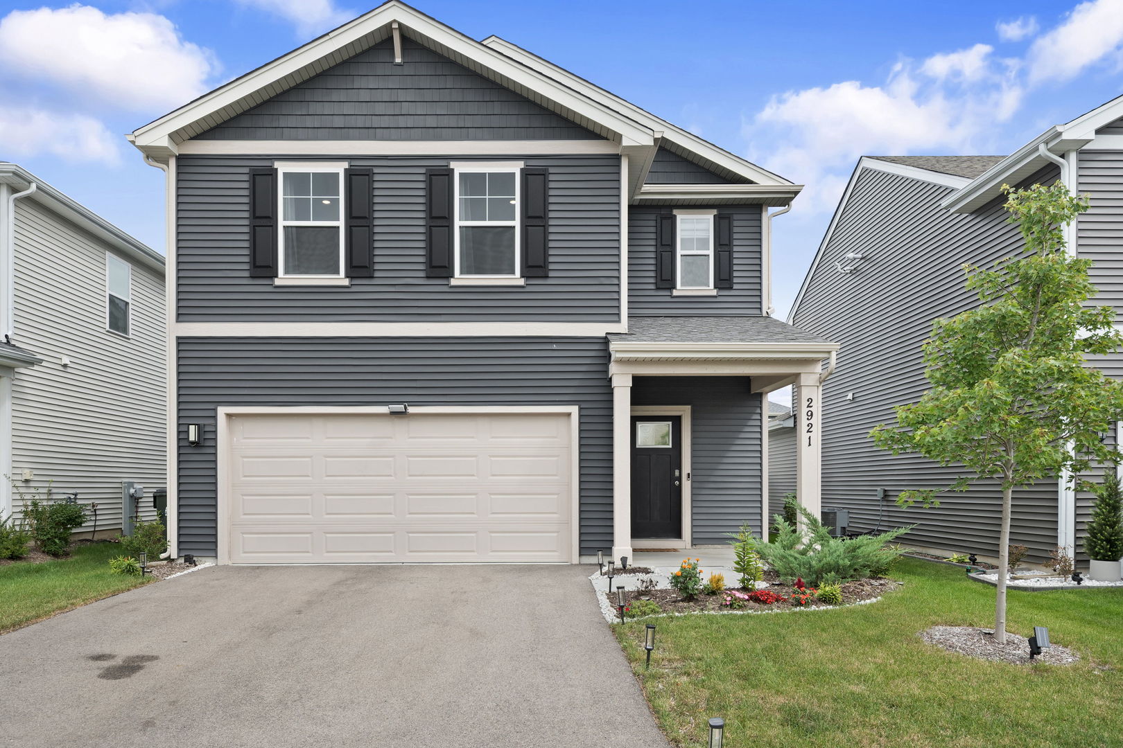 2921 Acadia Circle Property Photo 1