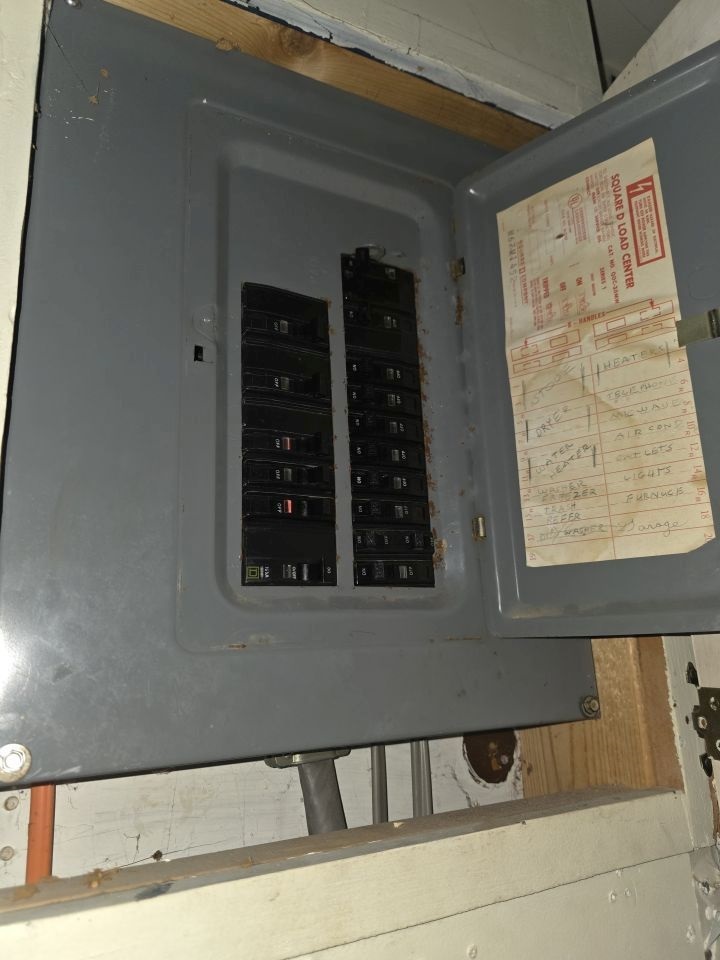 405 Marion Street Property Photo 8