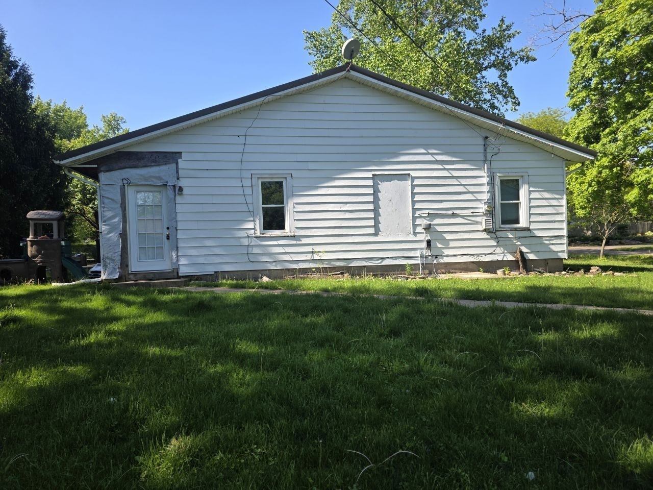 405 Marion Street Property Photo 16