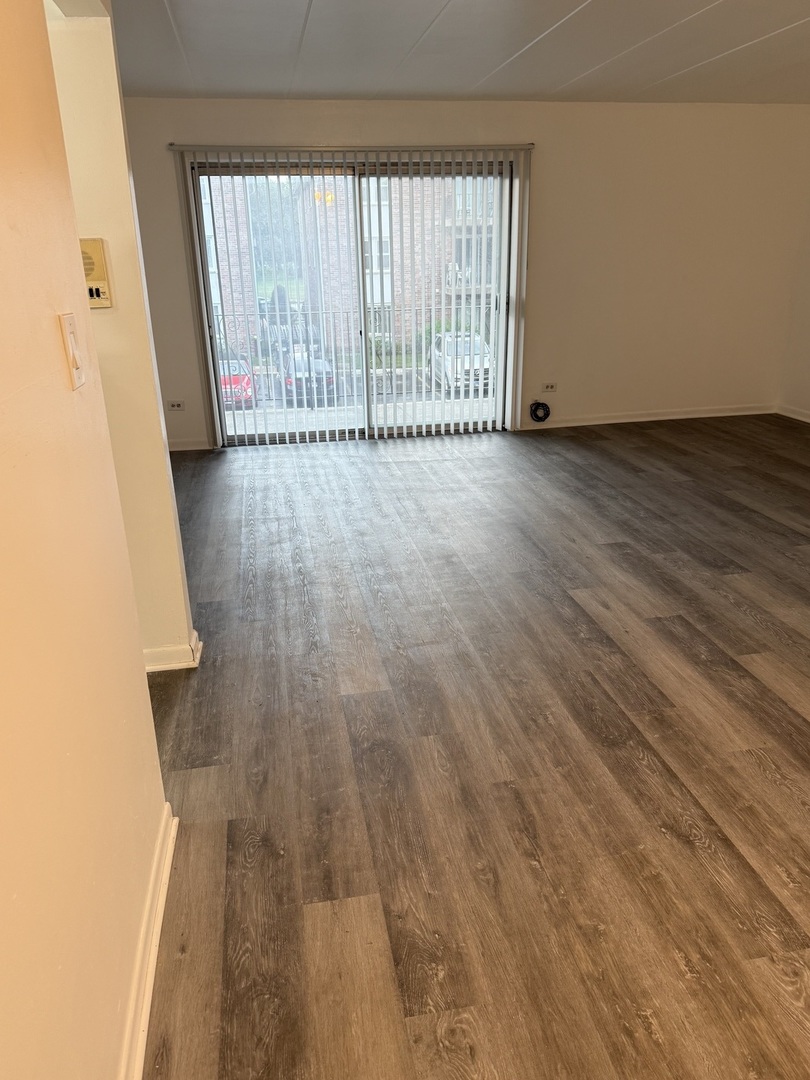 1030 Hirsch Boulevard 203 Property Photo 17