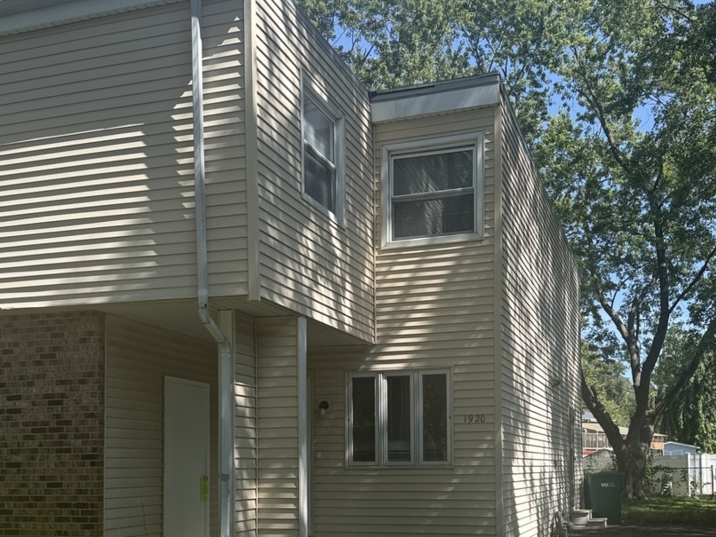 1920 Moore Avenue Property Photo 1