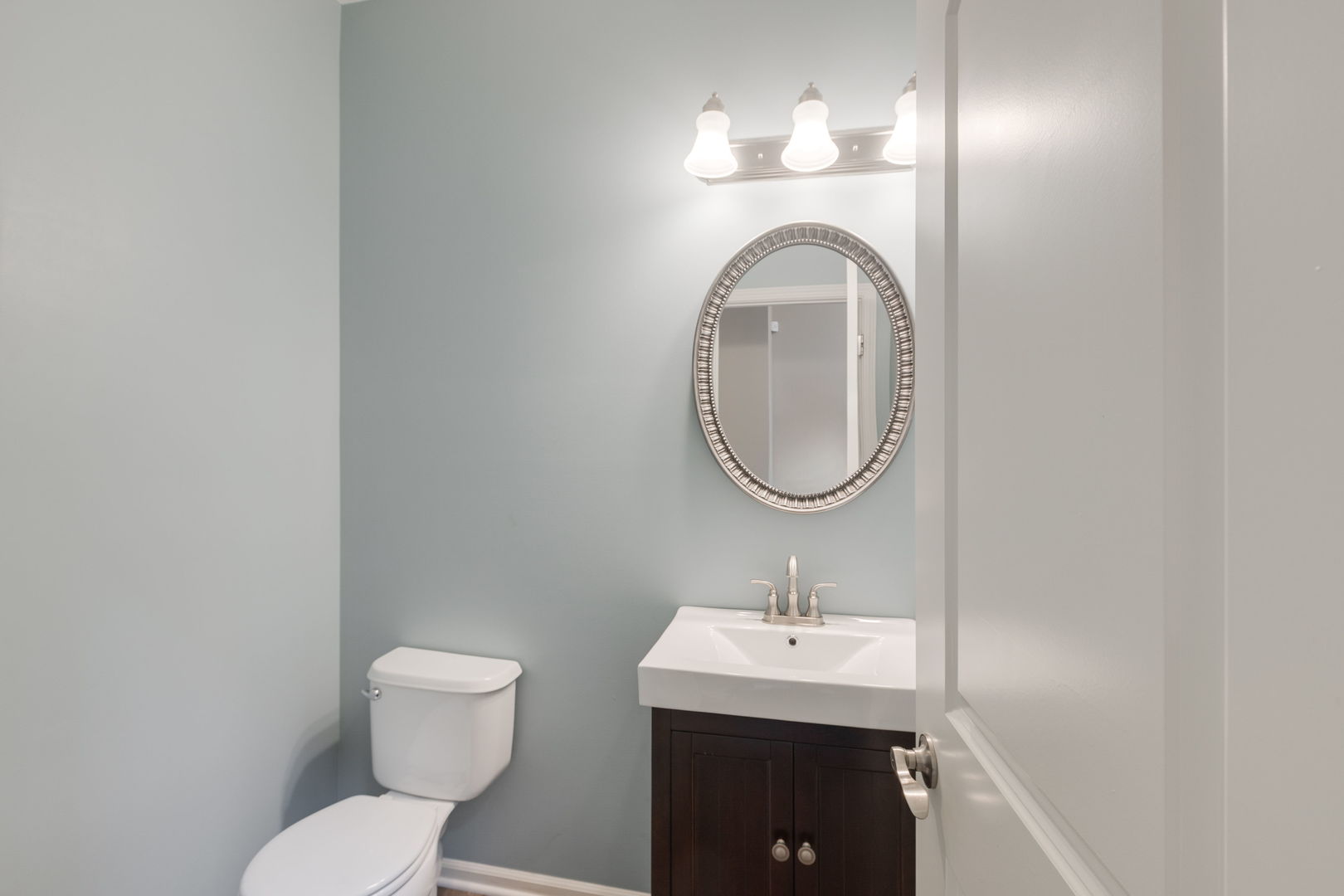 422 W Amberside Drive Property Photo 12