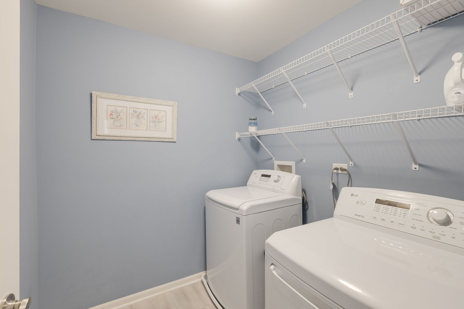 422 W Amberside Drive Property Photo 18