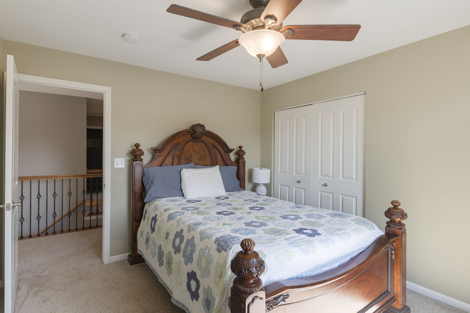 422 W Amberside Drive Property Photo 20