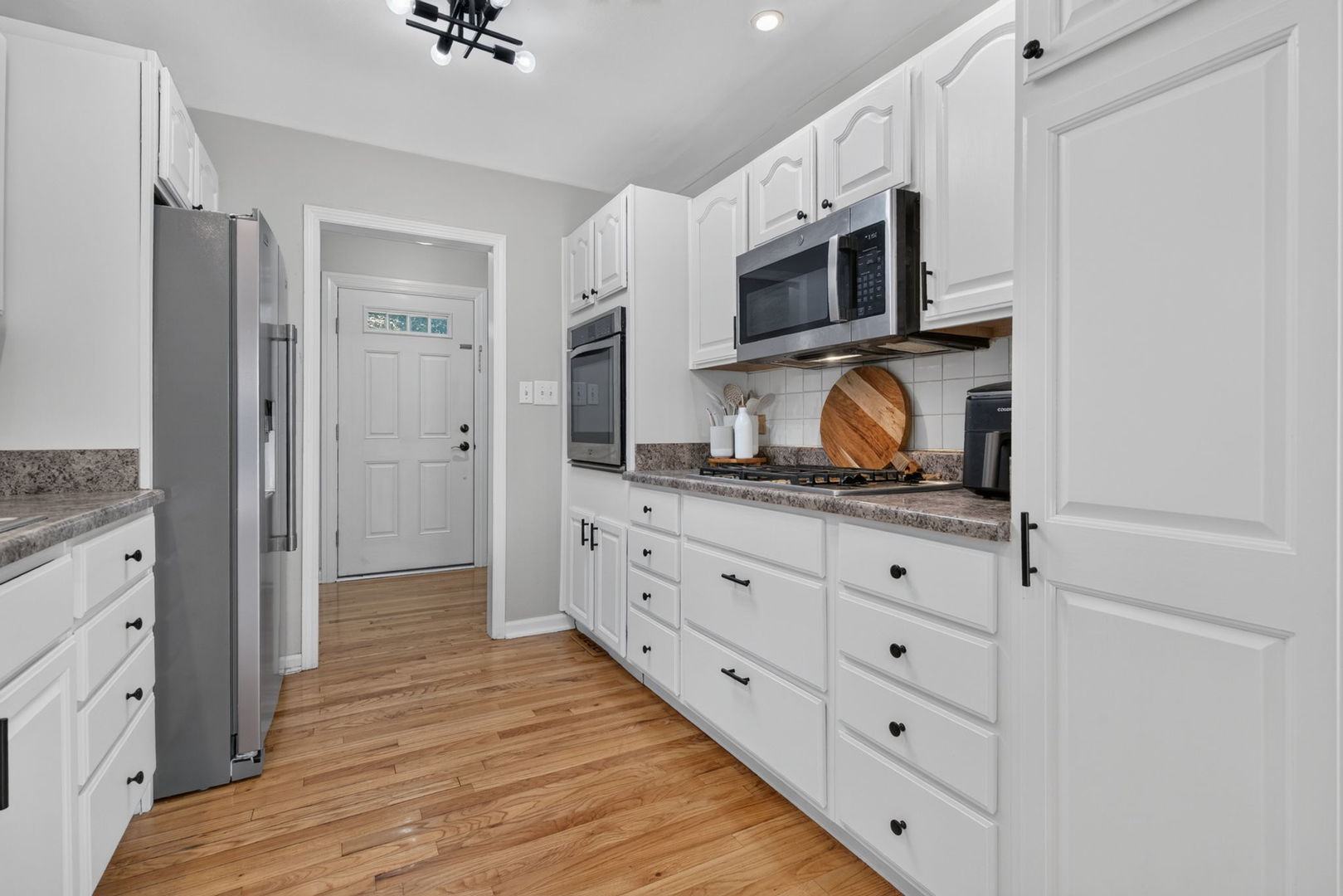 2021 Lancaster Lane Property Photo 18